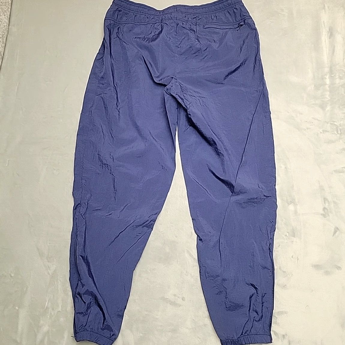 Nike VINTAGE Nike Pants Mens XL Blue Track Windbreaker Baggy Y2K 90s Streetwear Nike Pants Mens XL Blue Track Windbreaker Baggy Y2K 90s Retro Streetwear Size US 36 / EU 52 - 6 Thumbnail