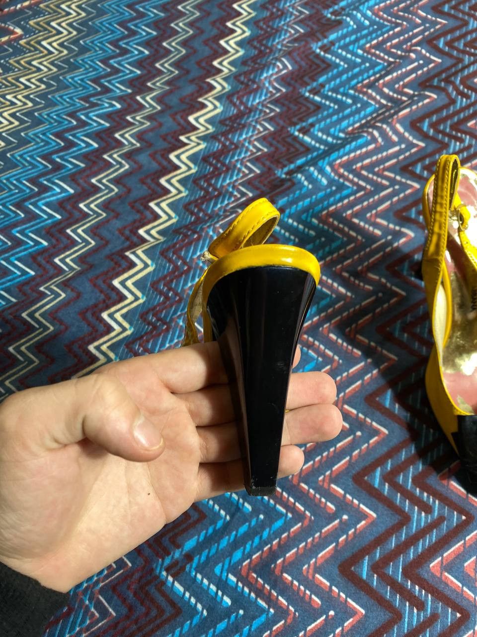 Dolce & Gabbana Beige Patent Bow Slingback Heels Size US 8 / IT 38 - 21 Thumbnail
