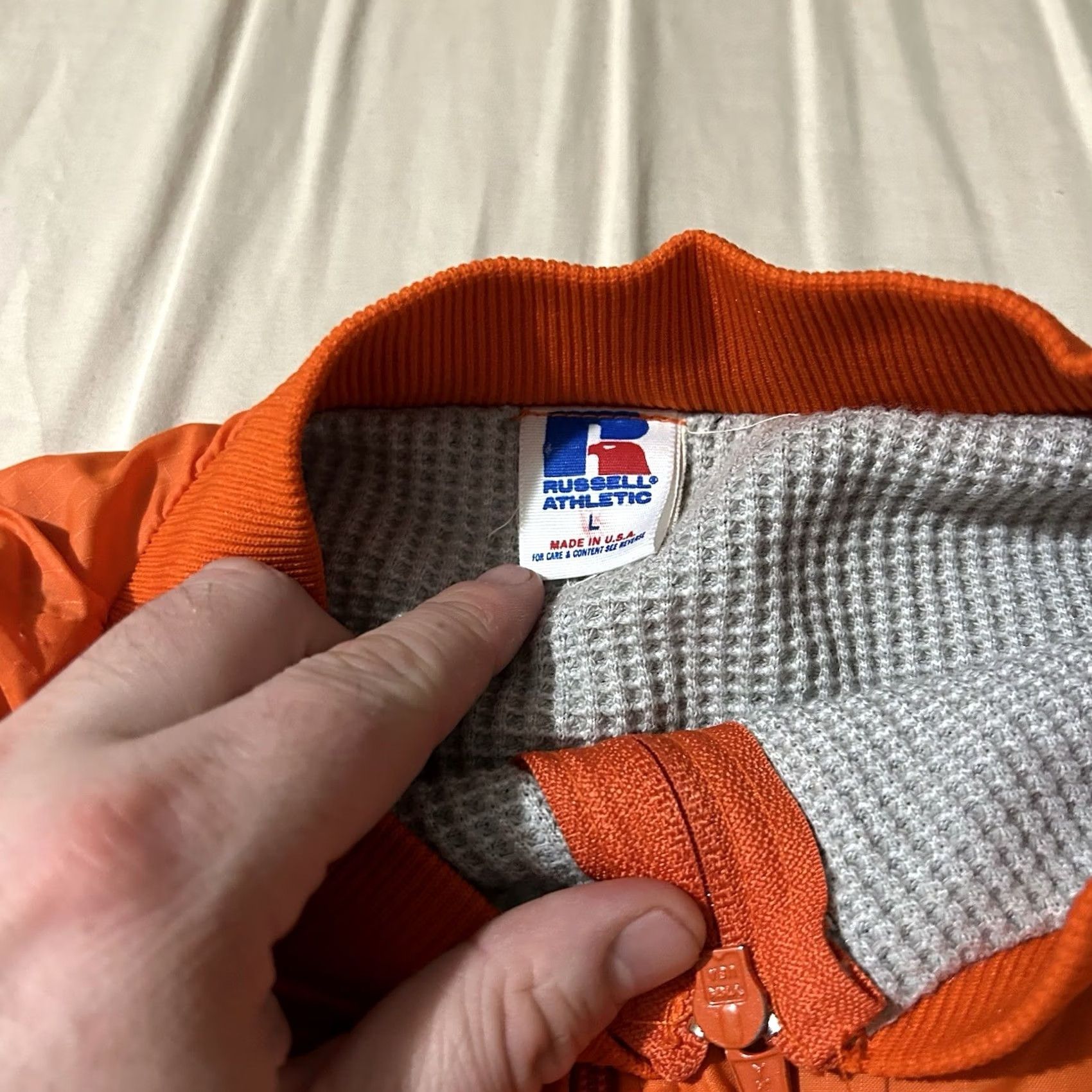 Russell Athletic VINTAGE Russell Athletic Bomber Jacket Orange Large 80s Waffle Knit Lined Nylon Men’s L Size US L / EU 52-54 / 3 - 3 Thumbnail