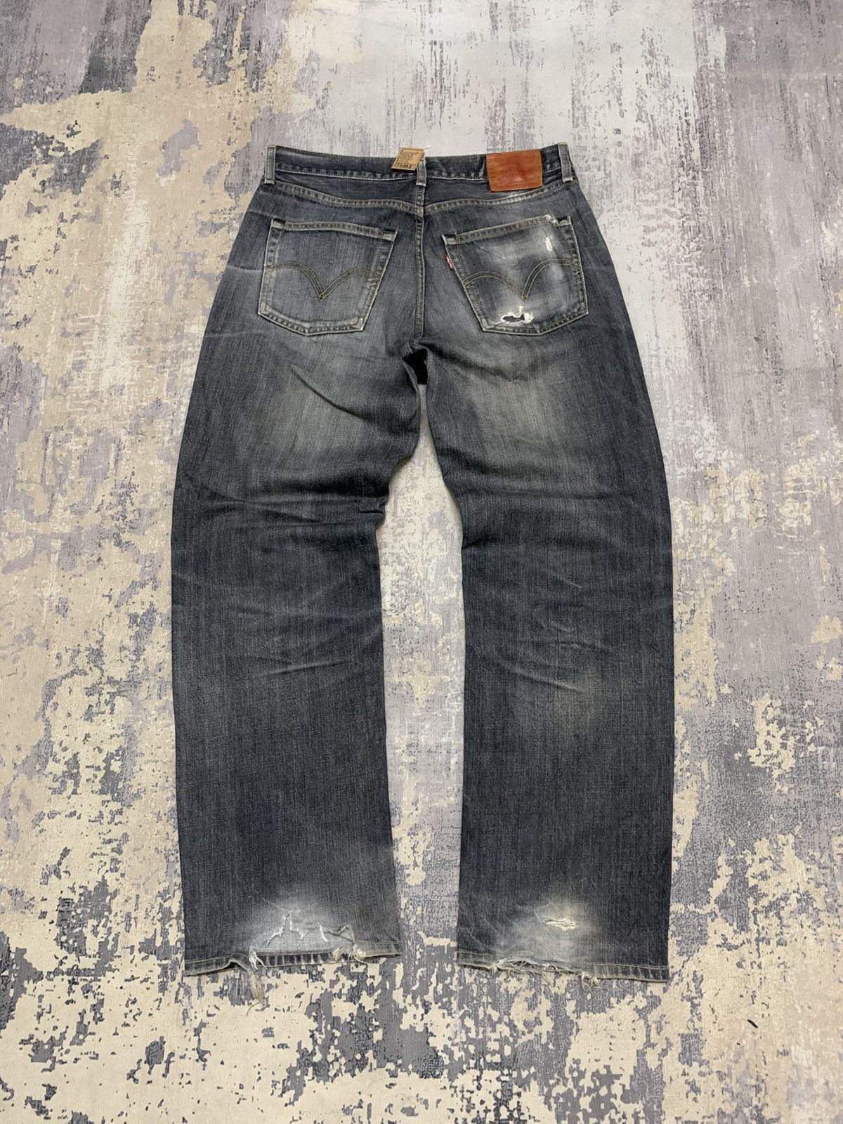 Levi's Vintage Levis 502 Faded Distressed Jeans Size US 32 / EU 48 - 8 Thumbnail