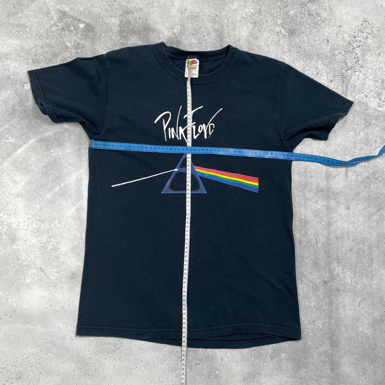 Pink Floyd Vintage 2000s Pink Floyd The Dark Side of the Moon T Shirt M Size US M / EU 48-50 / 2 - 3 Thumbnail