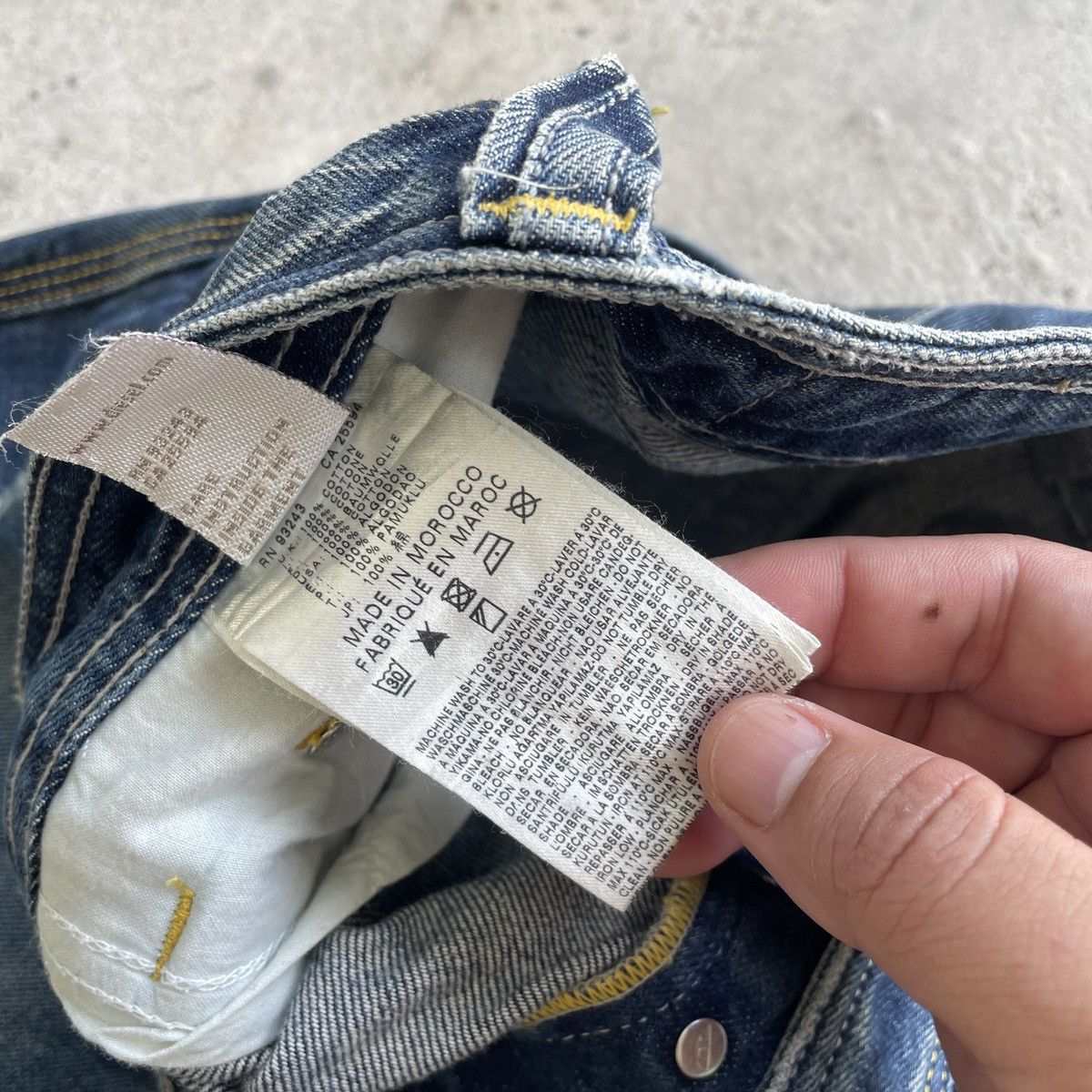 Diesel Vintage Diesel Timmen Distressed Jeans Faded Denim Pants Size US 29 - 10 Thumbnail