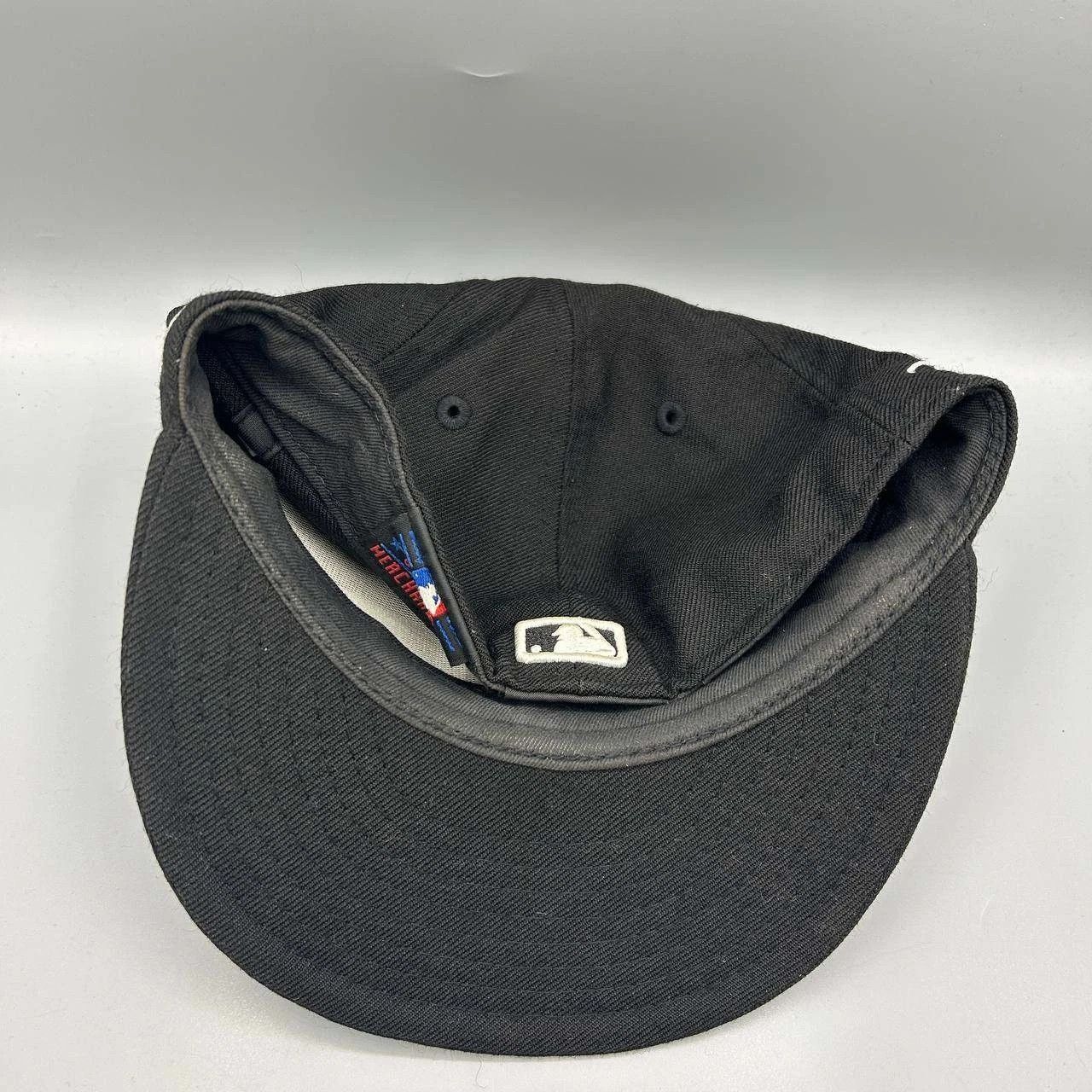 New Era Boston Red Sox Hat Men 7 1/8 Embroidered Fitted Cap Wool Size ONE SIZE - 9 Thumbnail
