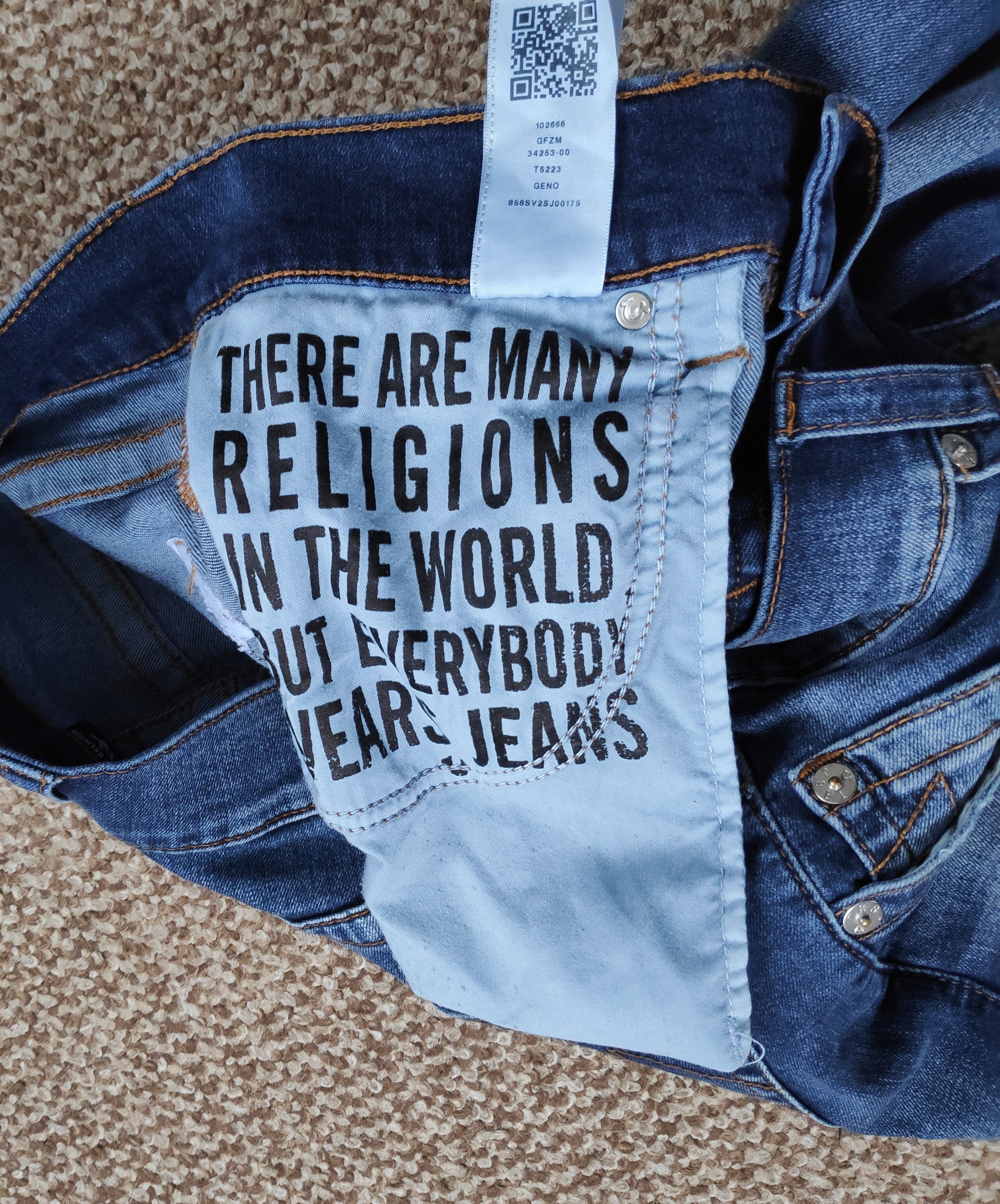 True Religion True Religion Geno Relaxed Slim Denim Jeans sz W31 Size US 31 - 14 Thumbnail