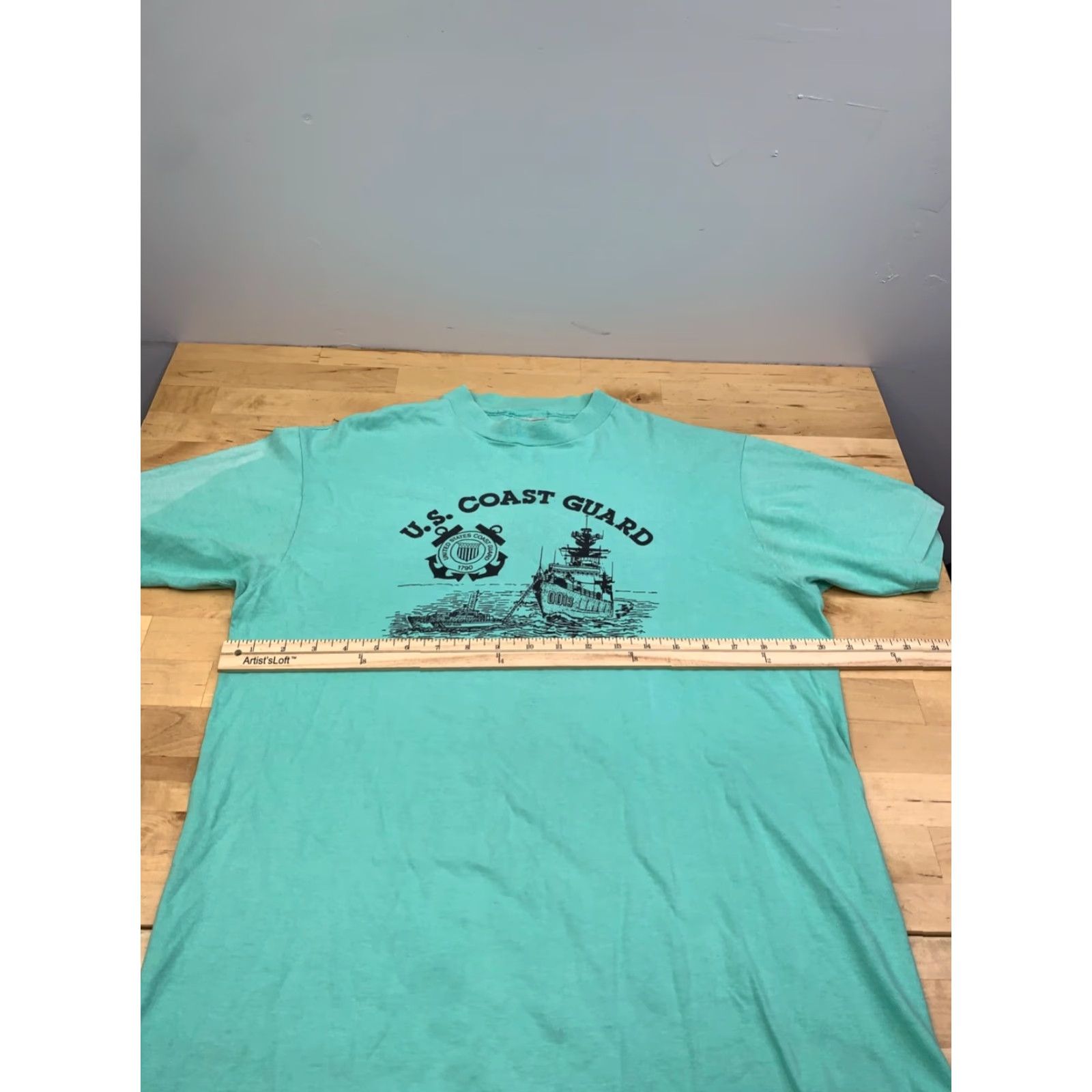 Hanes VINTAGE United States Coast Guard Shirt Mens L Mint Green 90s USA Military Hanes T-Shirt Green 90s Mens Size US L / EU 52-54 / 3 - 6 Thumbnail