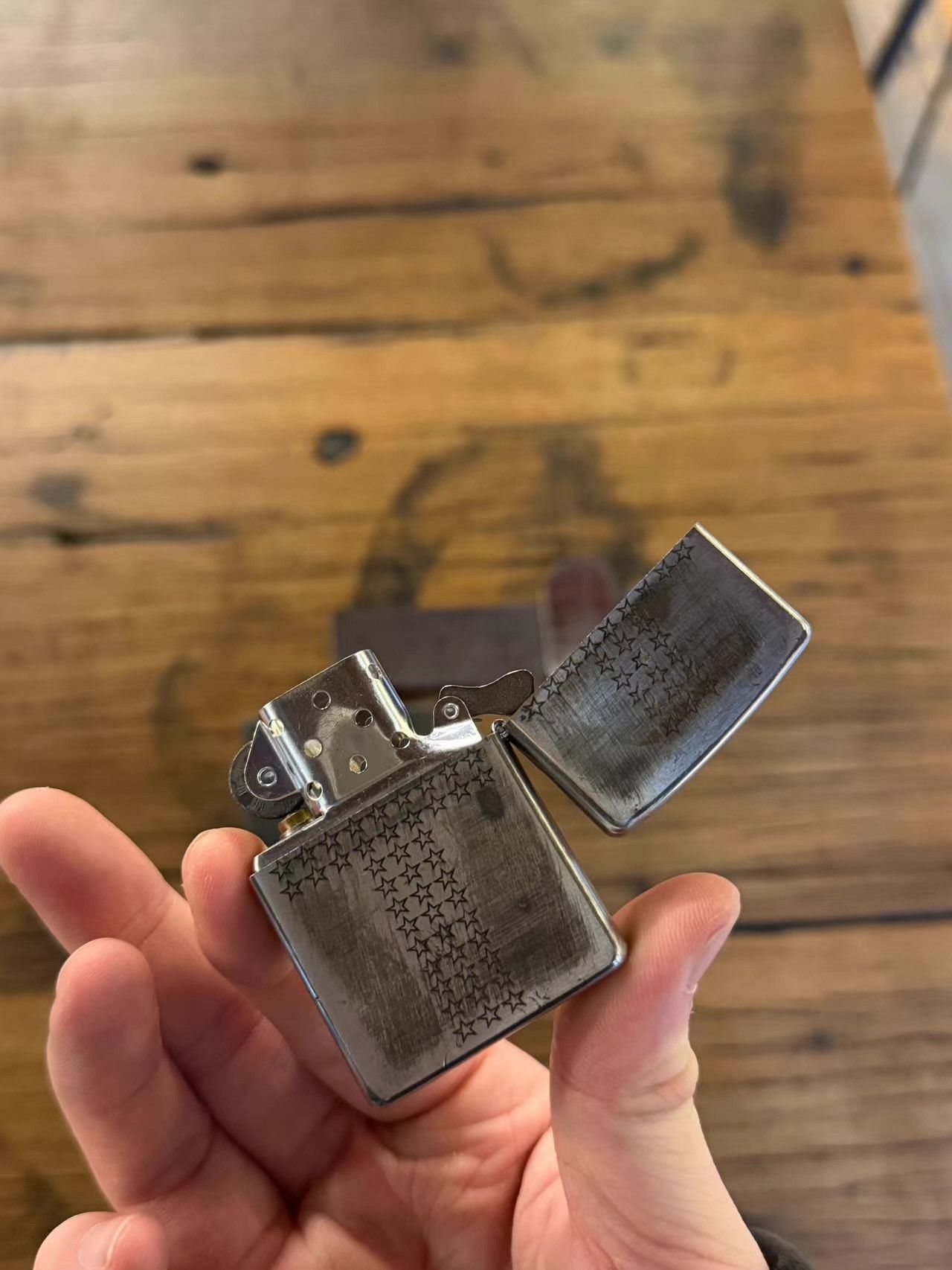 Zippo ROAR X Zippo 10SS Love & Peace Anti‑War Slogan。Ｑ25 Size ONE SIZE - 5 Thumbnail