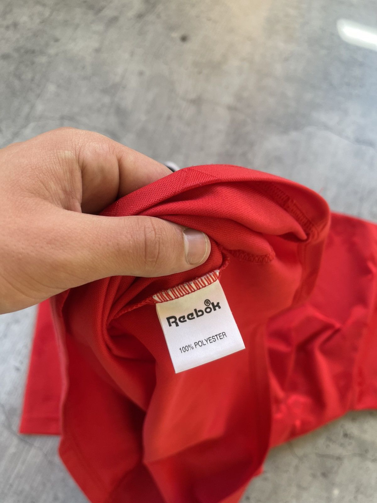 Reebok × Vintage Reebok Vintage Monogram 90s T-Shirt size L Size US L / EU 52-54 / 3 - 4 Thumbnail