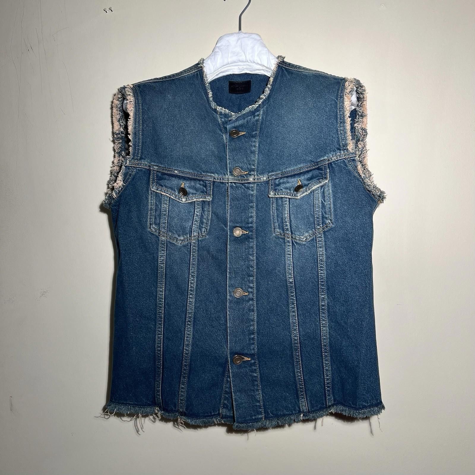 Saint Laurent Paris Saint Laurent Paris Raw Edged Denim Vest XL Size US XL / EU 56 / 4 - 1 Thumbnail