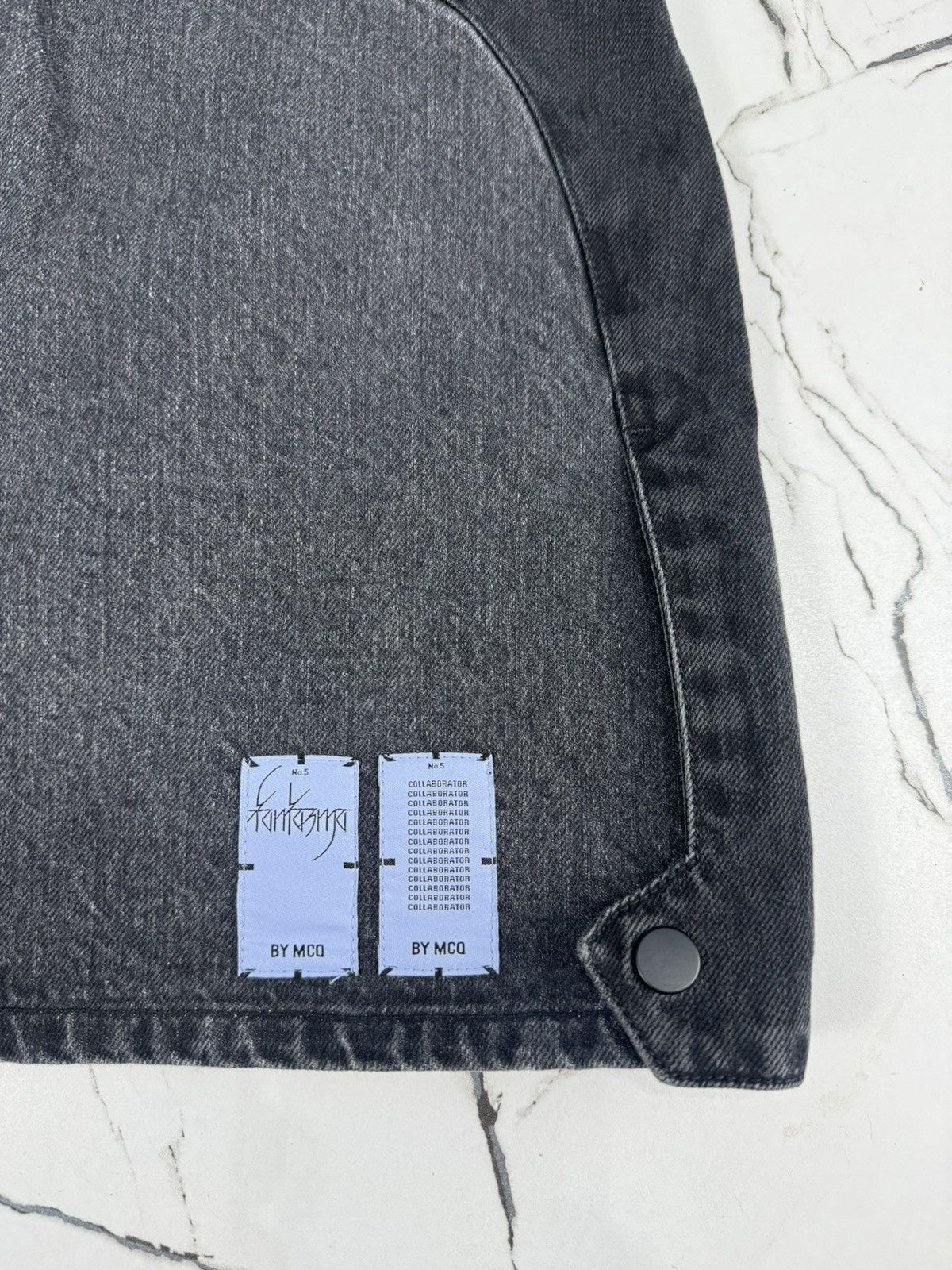 McQ Alexander McQueen MCQ BLACK DENIM MOTOR PANELED SKIRT Size 26" / US 2 / IT 38 - 17 Thumbnail