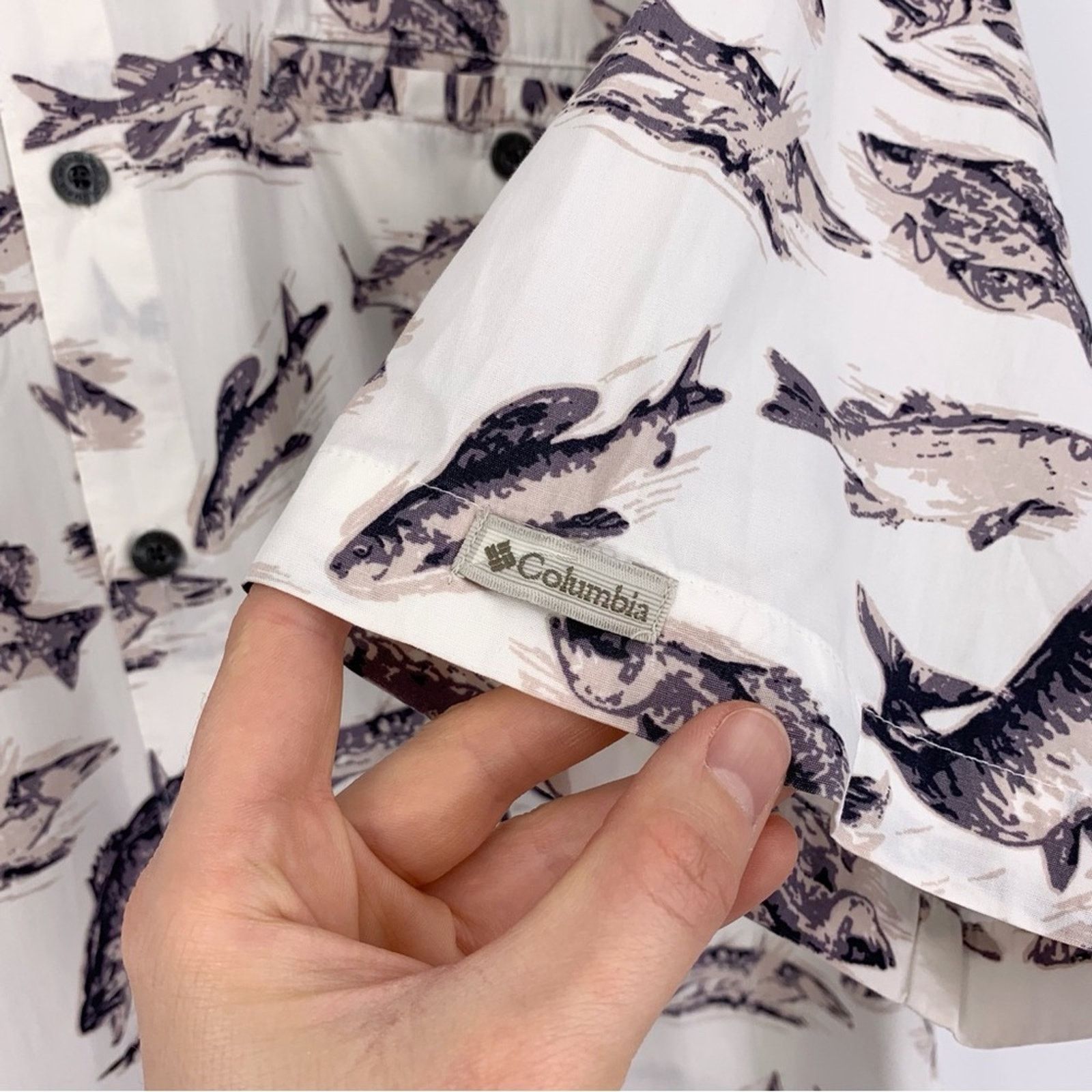 Columbia COLUMBIA Casual Button Down Freshwater Fish White Beige L Size US L / EU 52-54 / 3 - 3 Thumbnail