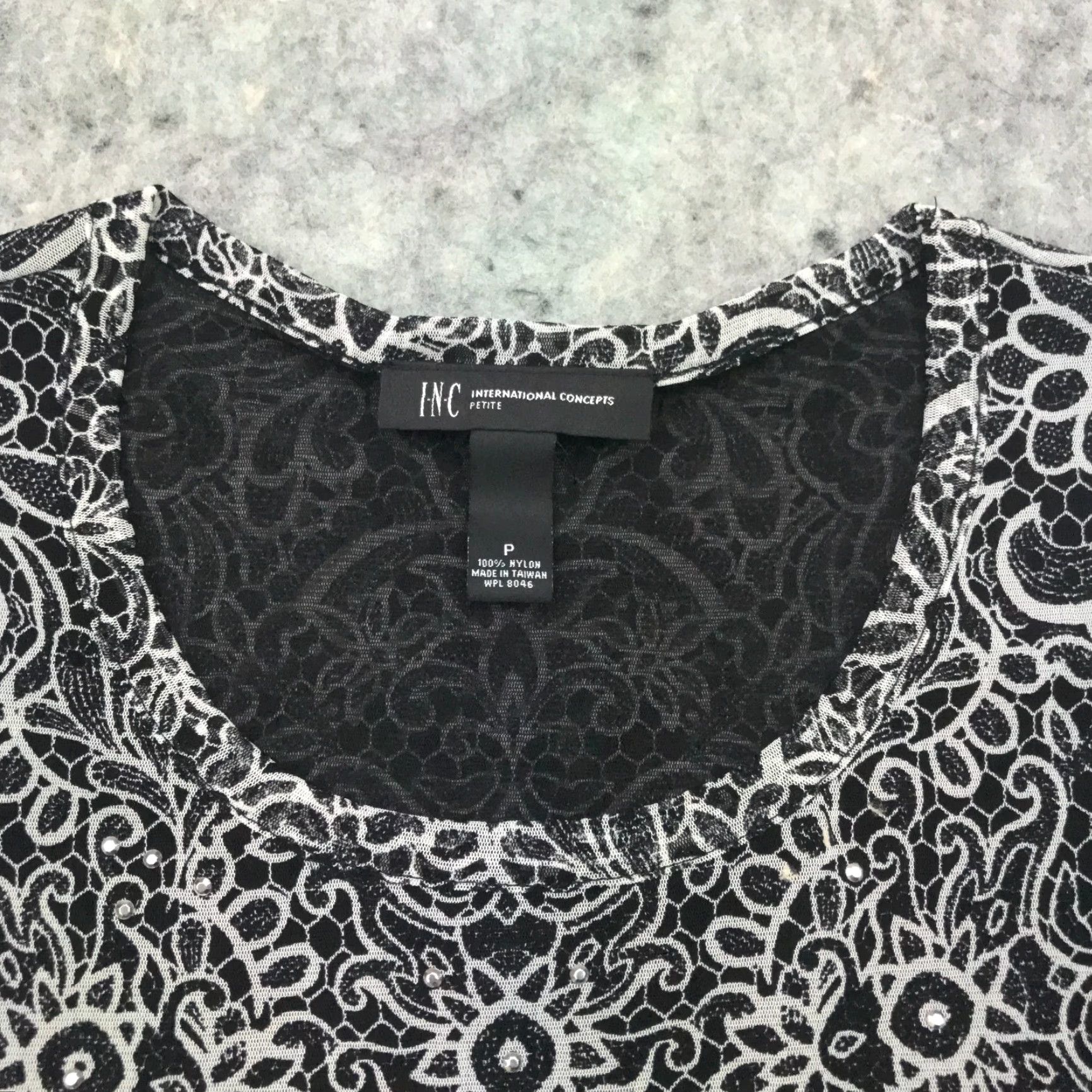 Vintage INC Womens Shirt Top Petite P Black Embellished Blouse Rhinestones Cap Sleeve Size XXS / US 00 / IT 34 - 4 Thumbnail
