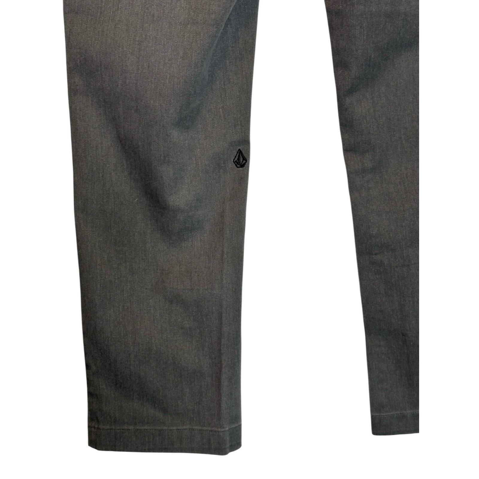Volcom Volcom gray straight legs pants size 31 Size US 31 - 8 Thumbnail