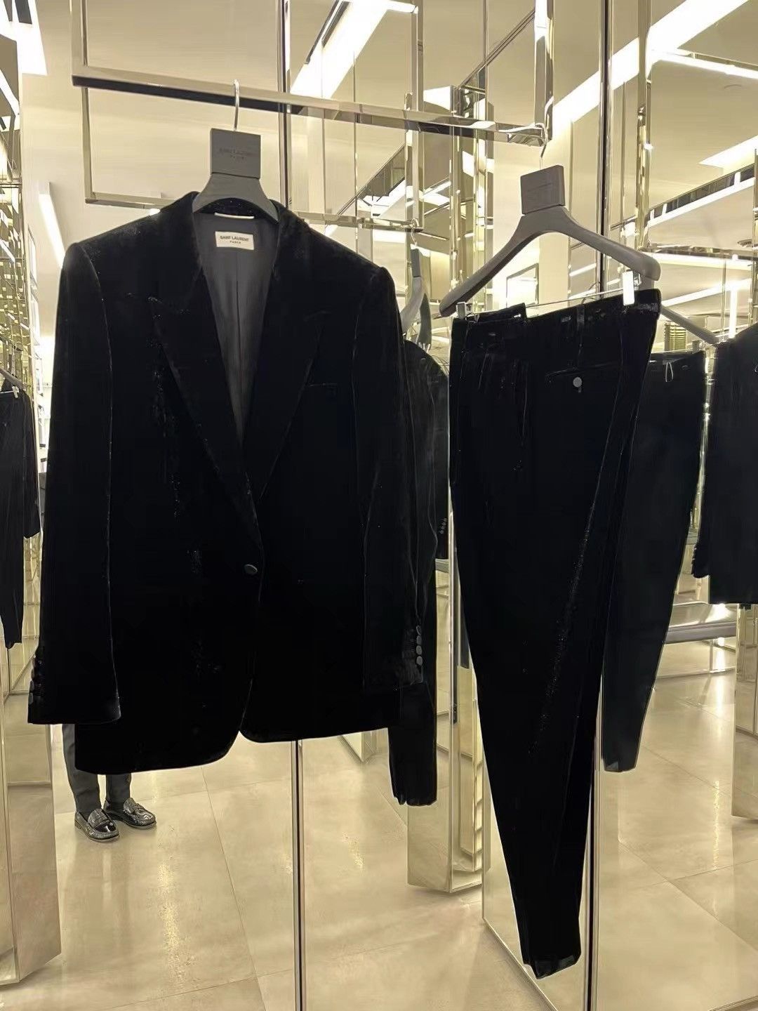 Saint Laurent Paris Black Velvet Blazer & Pants Set Size US M / EU 48-50 / 2 - 1 Thumbnail