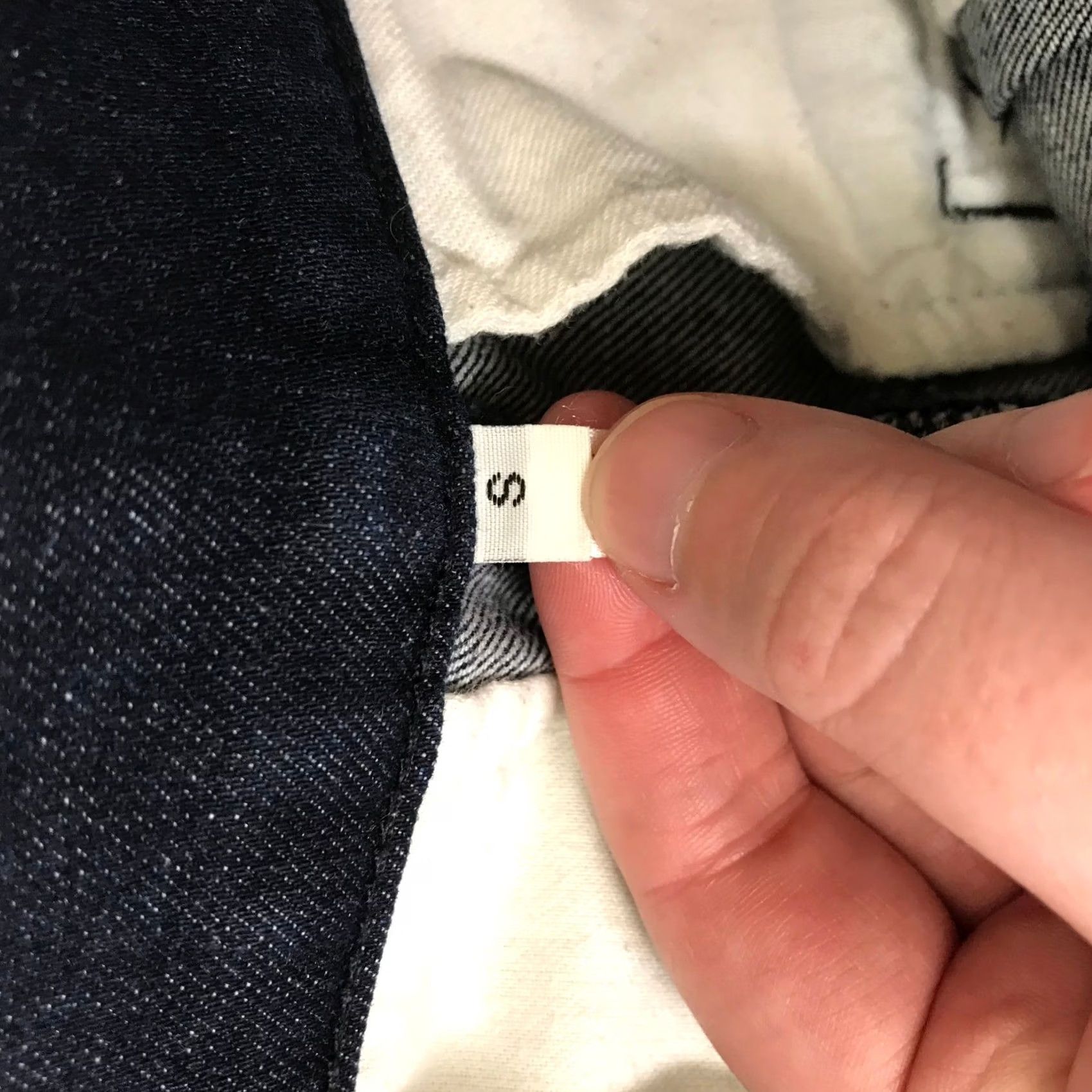 Muji MUJI Dark Wash Pleated Denim Trousers High Rise Straight Leg Indigo Pants Small Size 28" / US 6 / IT 42 - 7 Thumbnail