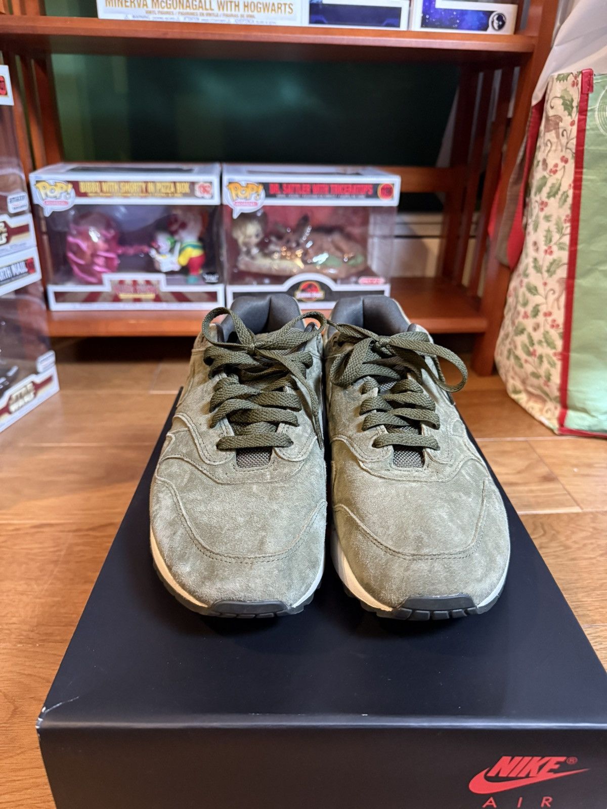 Nike Nike Air Max 1 Olive Canvas Suede Size US 10 / EU 43 - 2 Thumbnail