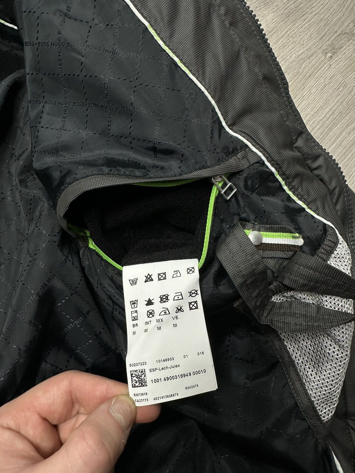 Hugo Boss × Mercedes-Benz Hugo Boss Mercedes-Benz Down Jacket Size US M / EU 48-50 / 2 - 8 Thumbnail