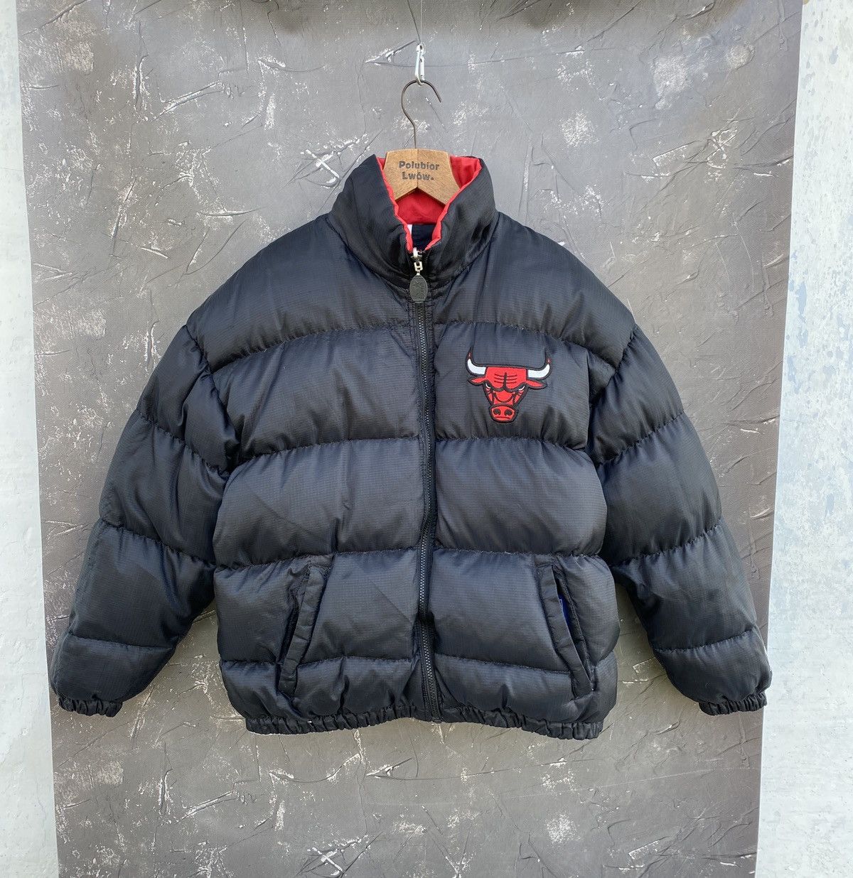 image of Chicago Bulls Reversible Puffer Jacket Vintage 90S, Men's (Size Small)