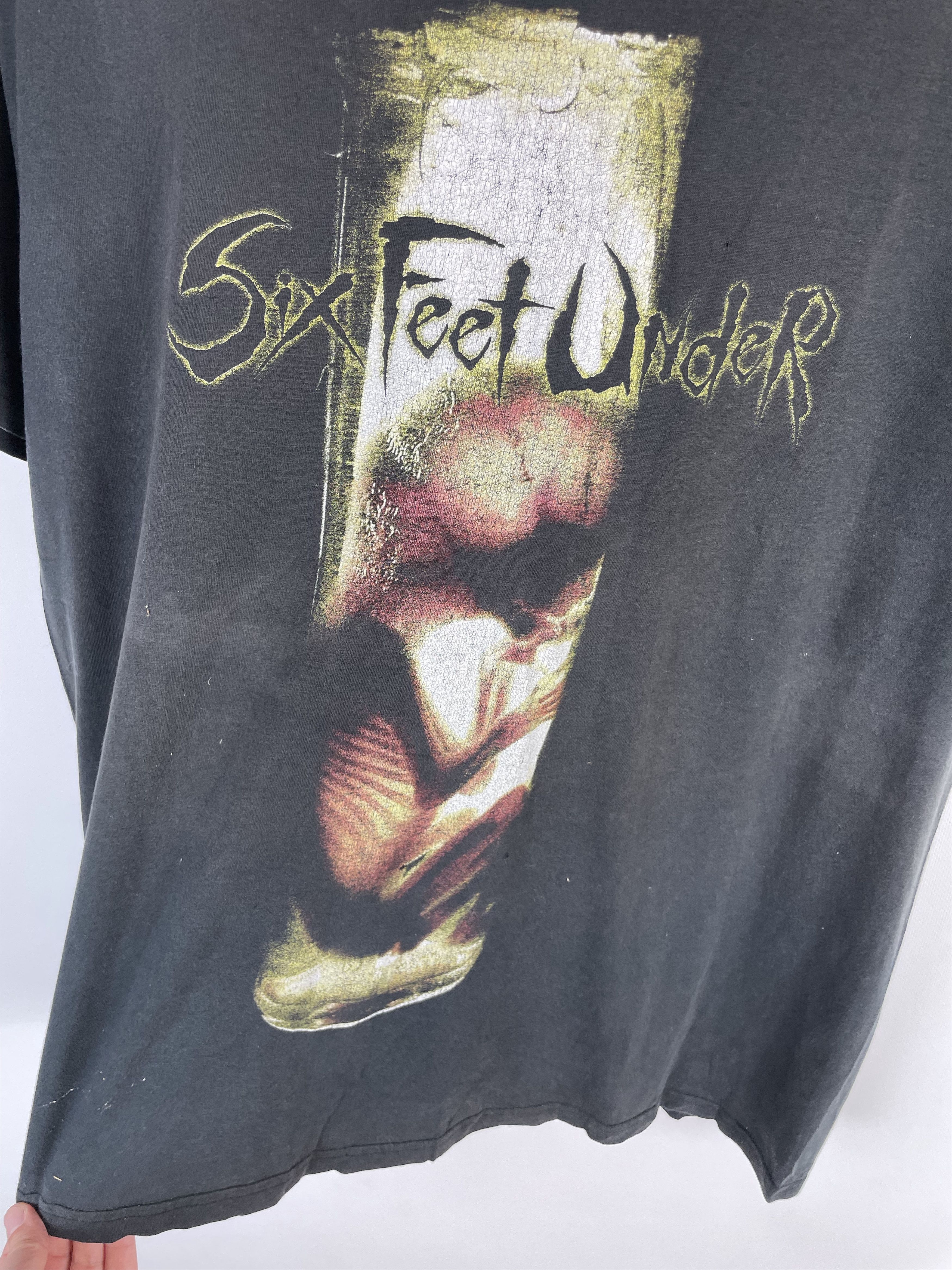Band Tees Vintage Six Feet Under t shirt 90s Size US L / EU 52-54 / 3 - 6 Thumbnail