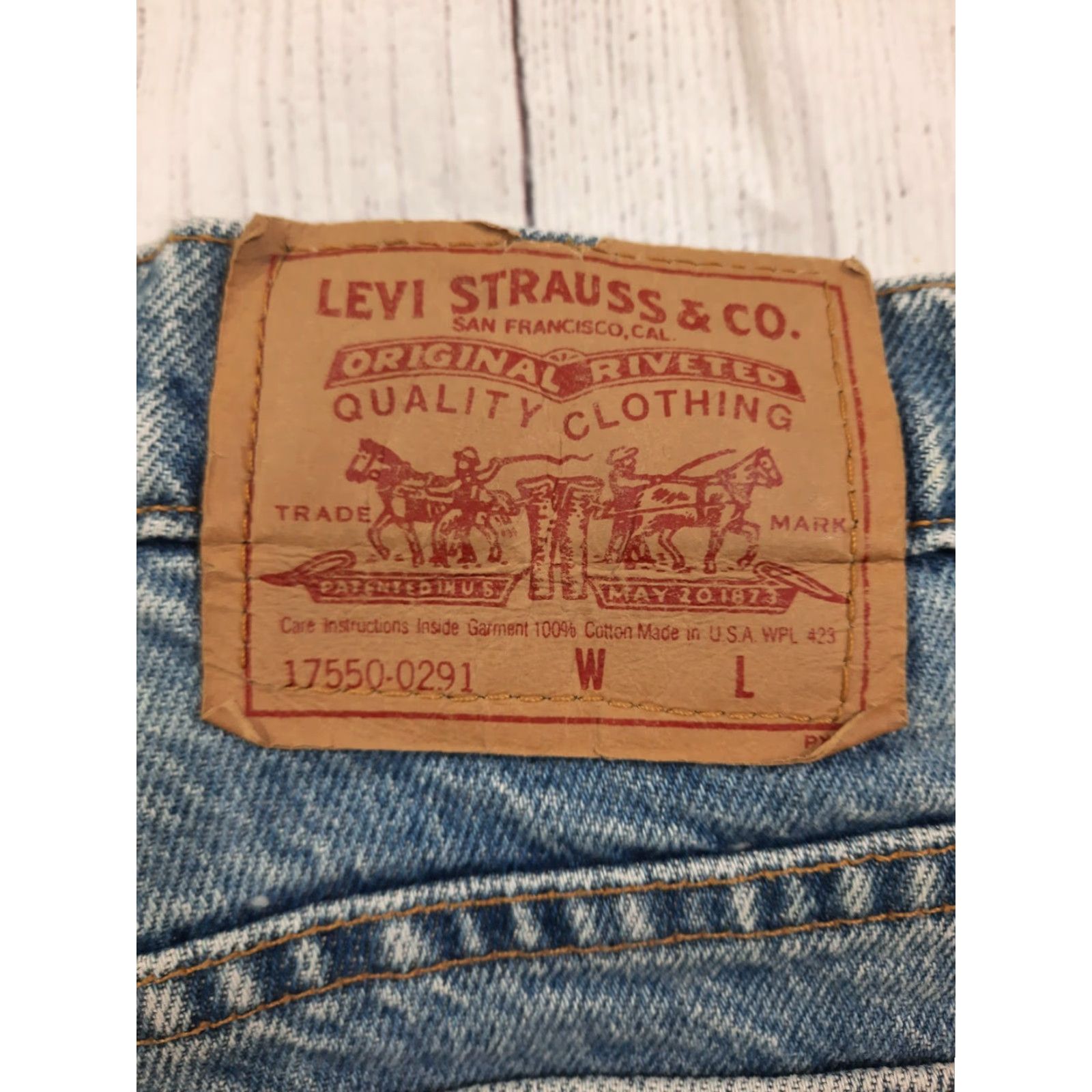 Levi's VINTAGE Levi's Made USA Denim Mom Jeans 17550-0291 High Waist Tapered 29x29 8 Blue Denim Jeans Womens 1980s USA Levi's Size 29" - 4 Thumbnail