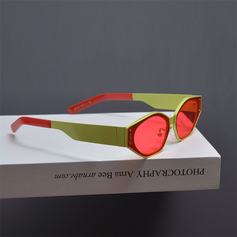 VIBE New Design Street ins style custom avant-garde sunglasses Size ONE SIZE - 1 Thumbnail