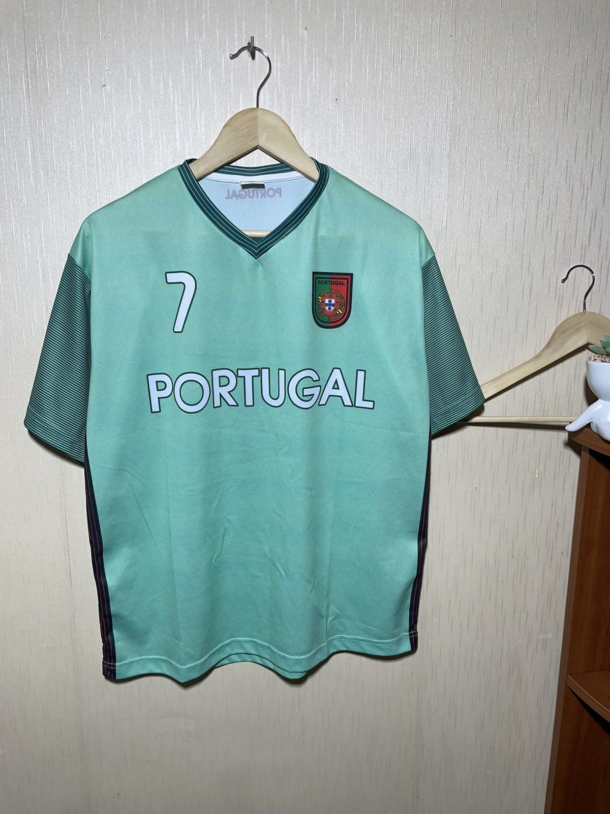 Vintage Portugal Ronaldo Vintage soccer t shirt Size US XL / EU 56 / 4 - 2 Thumbnail