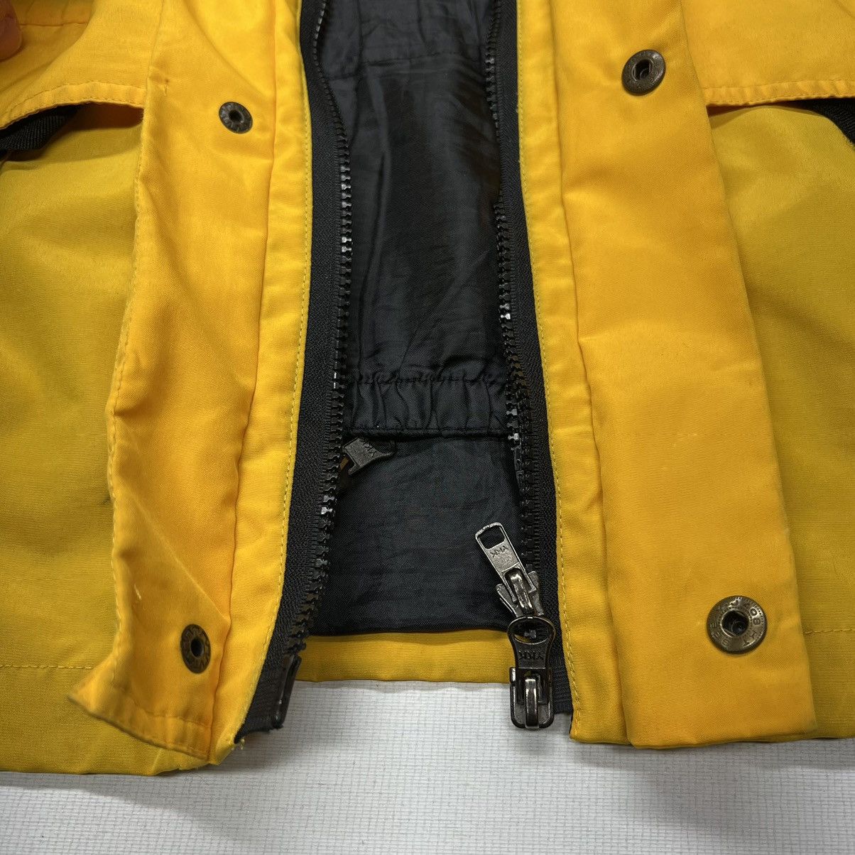 The North Face × Vintage The North Face Jacket Yellow Mountain Light Goretex Retro Size US S / EU 44-46 / 1 - 14 Thumbnail
