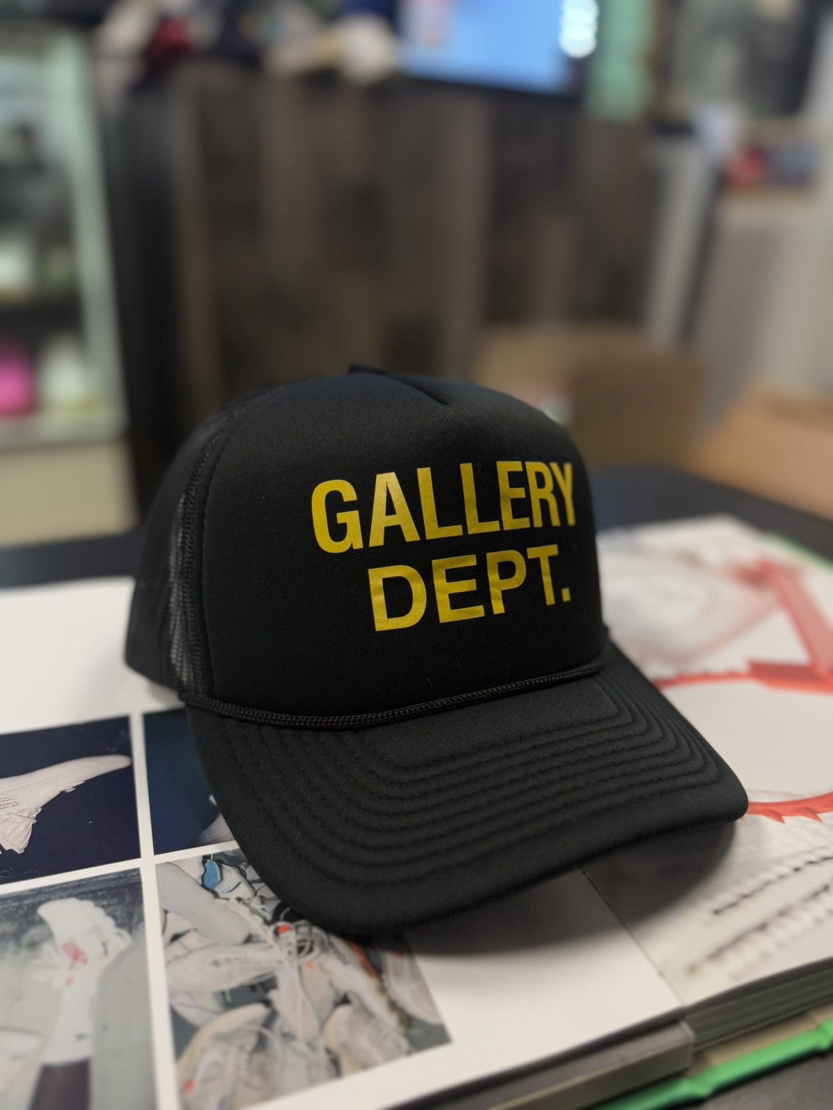 Gallery Dept. Gallery DEPT SnapBack Adjustable Hat Black Yellow (NEW) Size ONE SIZE - 3 Thumbnail