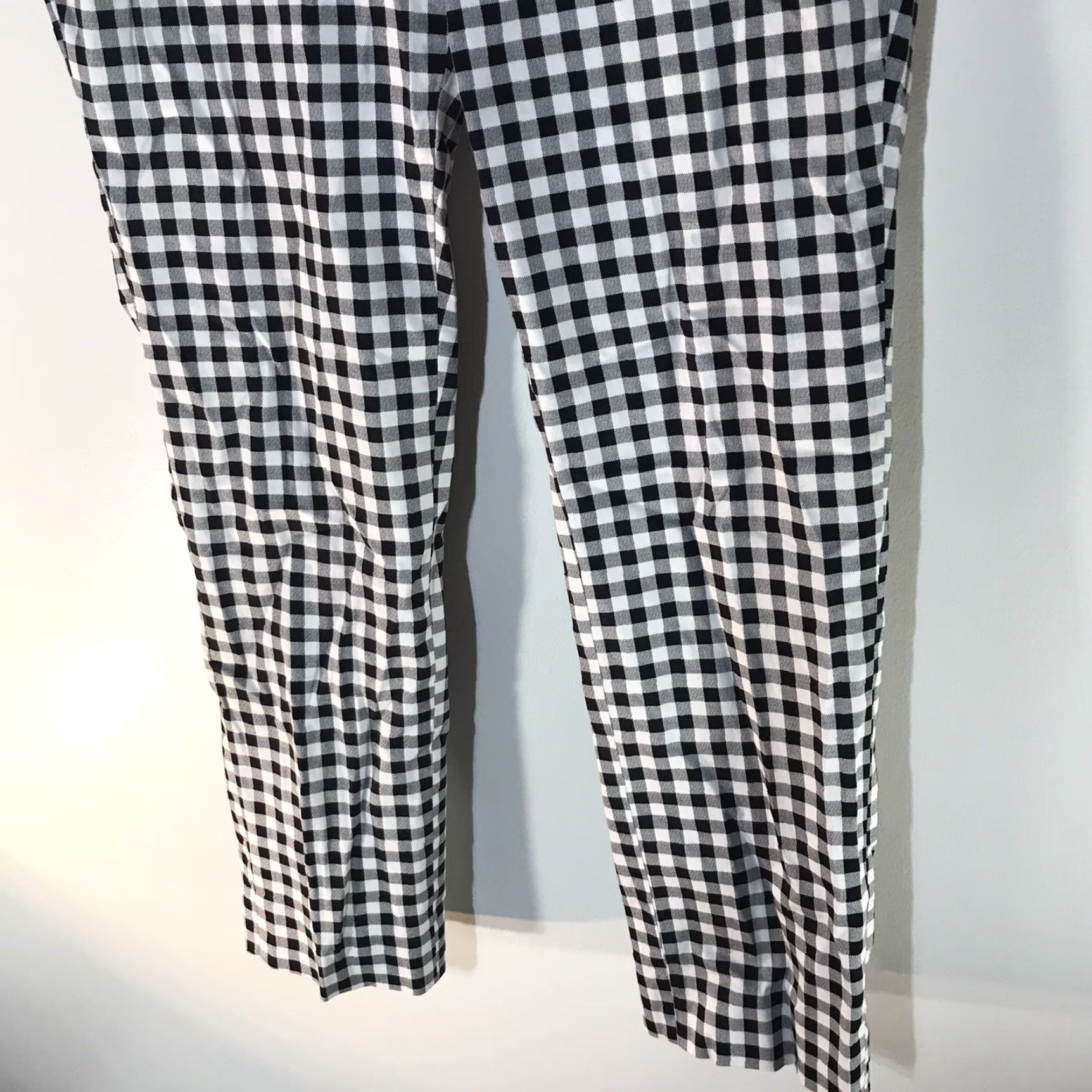 Banana Republic VINTAGE Banana Republic Dress Pants Womens Size 6P Check Tapered Trousers Fall Spring Summer Black/White Size 28" / US 6 / IT 42 - 3 Thumbnail