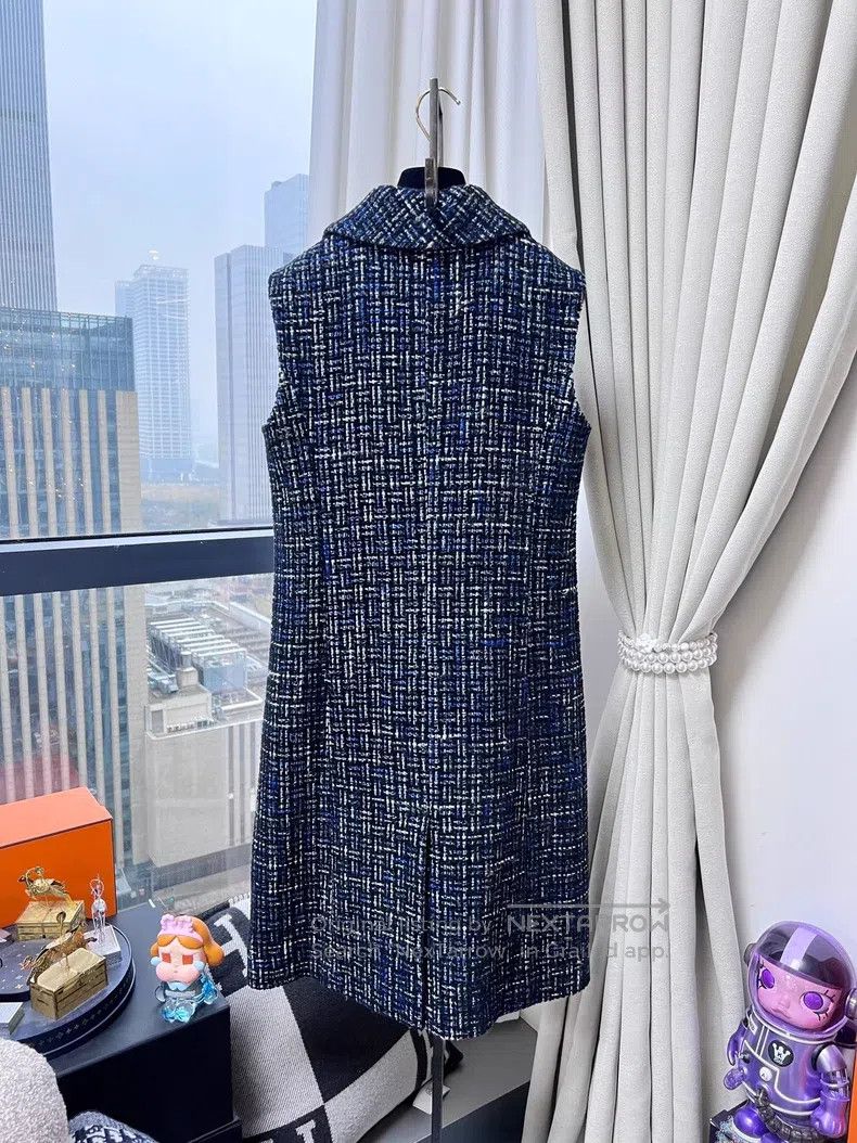 Chanel Chanel 22A high-end handicraft workshop 36-yard blue and b Size XS / US 0-2 / IT 36-38 - 3 Thumbnail