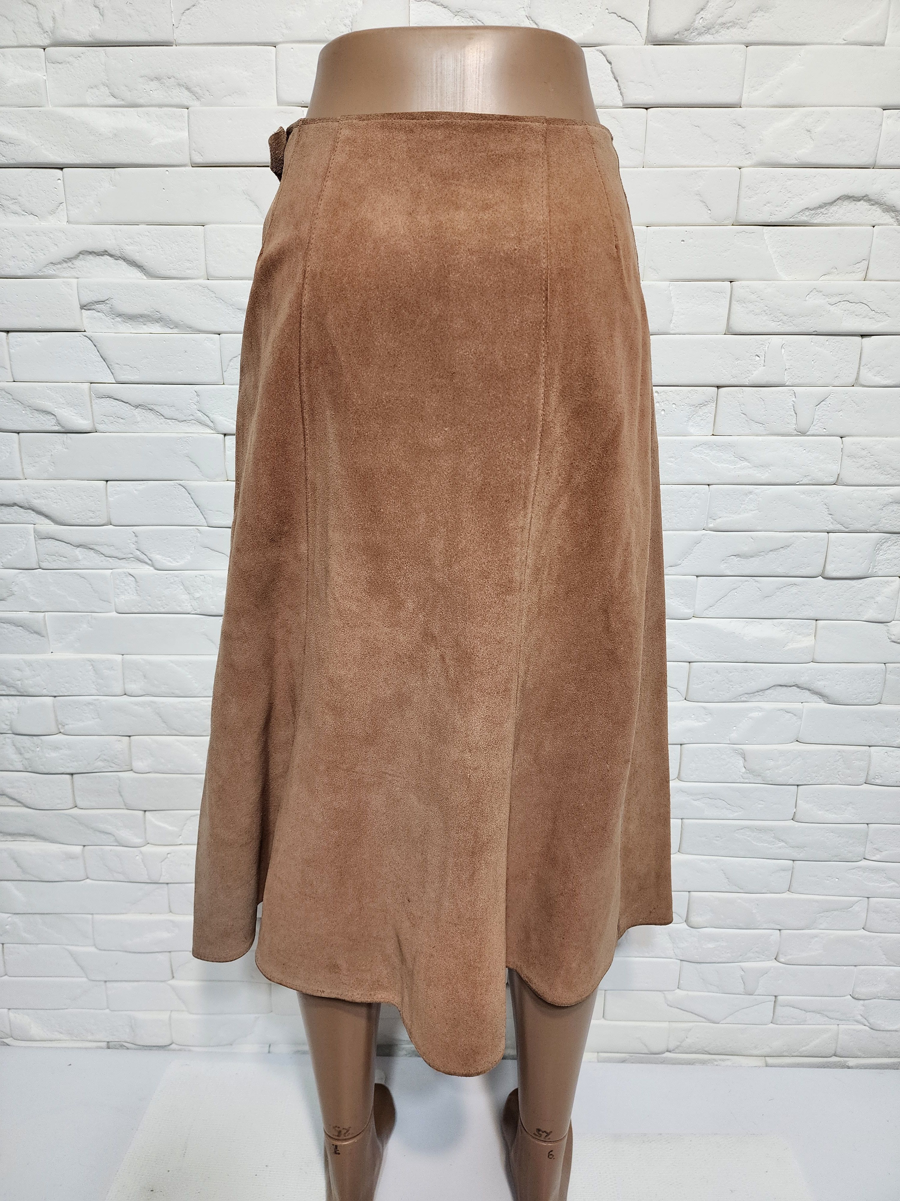Genuine Leather Brown Suede Leather Skirt: 25" Waist Size 25" / US 0 / IT 36 - 4 Thumbnail