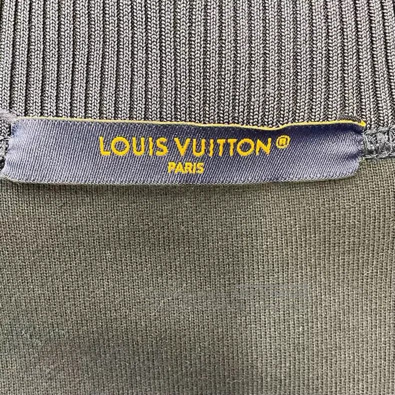 Louis Vuitton Louis Vuitton Navy blue monogrammed zip jacket Size US L / EU 52-54 / 3 - 5 Thumbnail