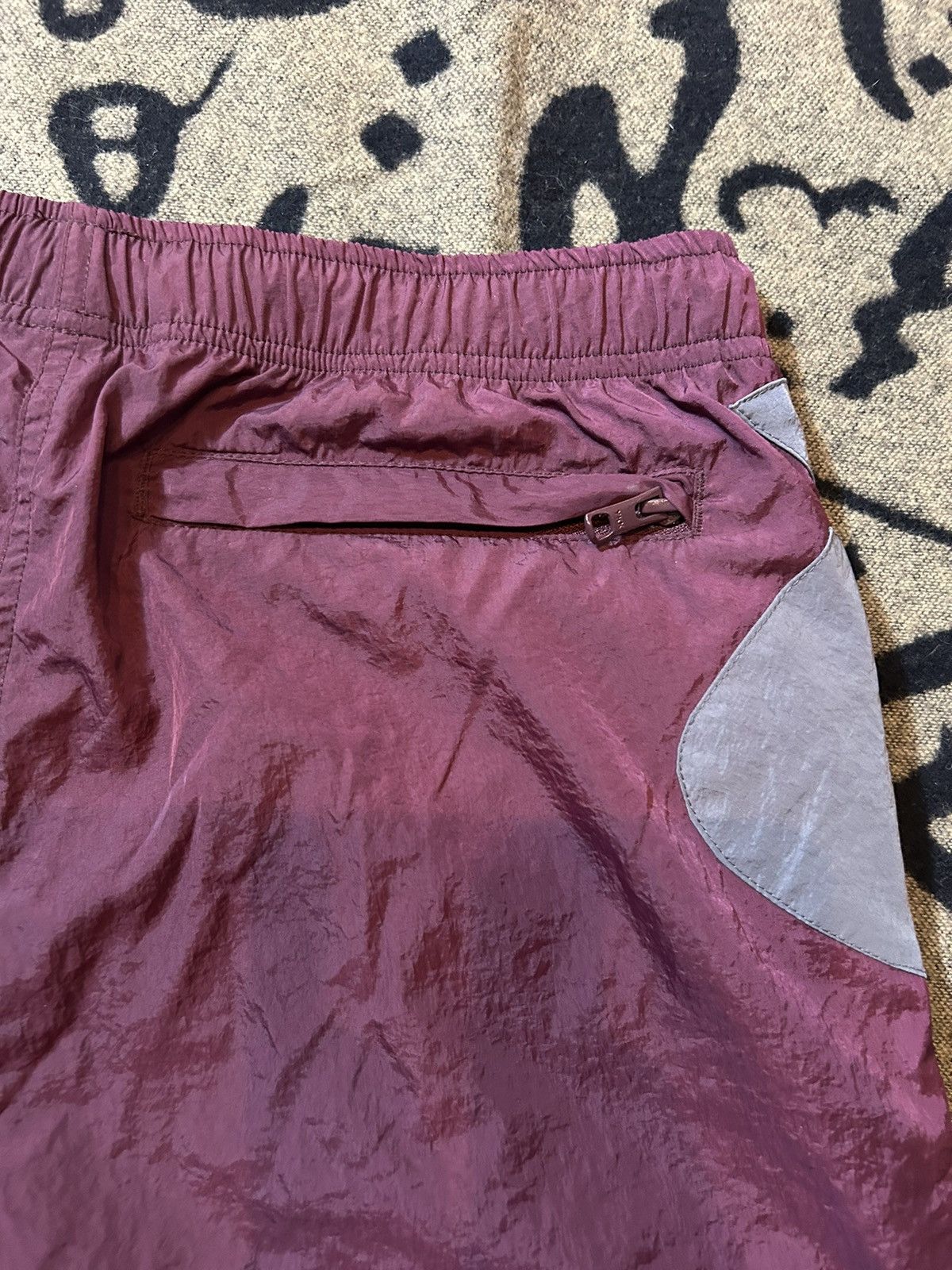 October's Very Own OVO Runner Nylon Shorts Size US 32 / EU 48 - 8 Thumbnail