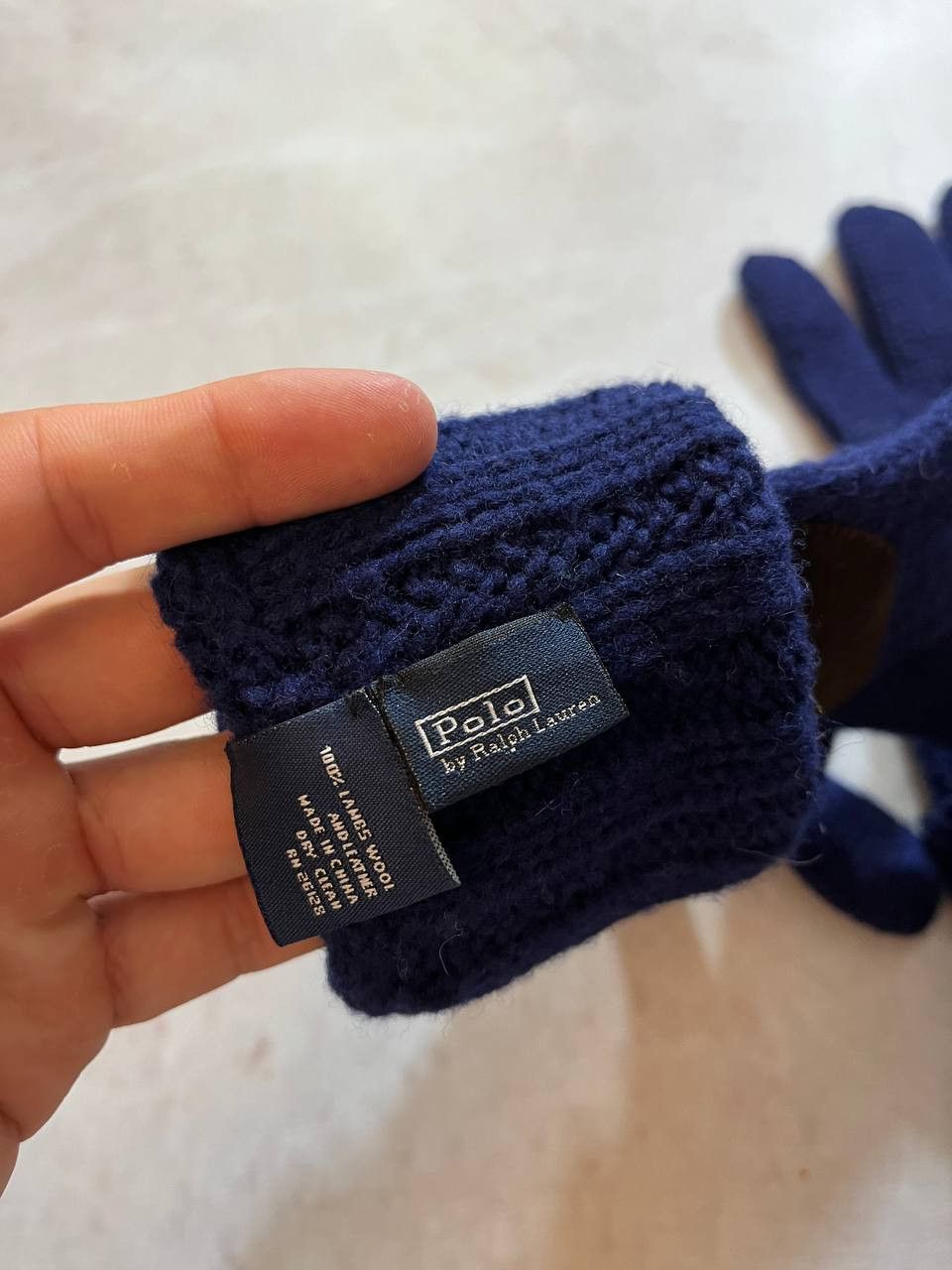 Polo Ralph Lauren Polo Ralph Lauren Vintage knit gloves 100% wool Size ONE SIZE - 2 Thumbnail
