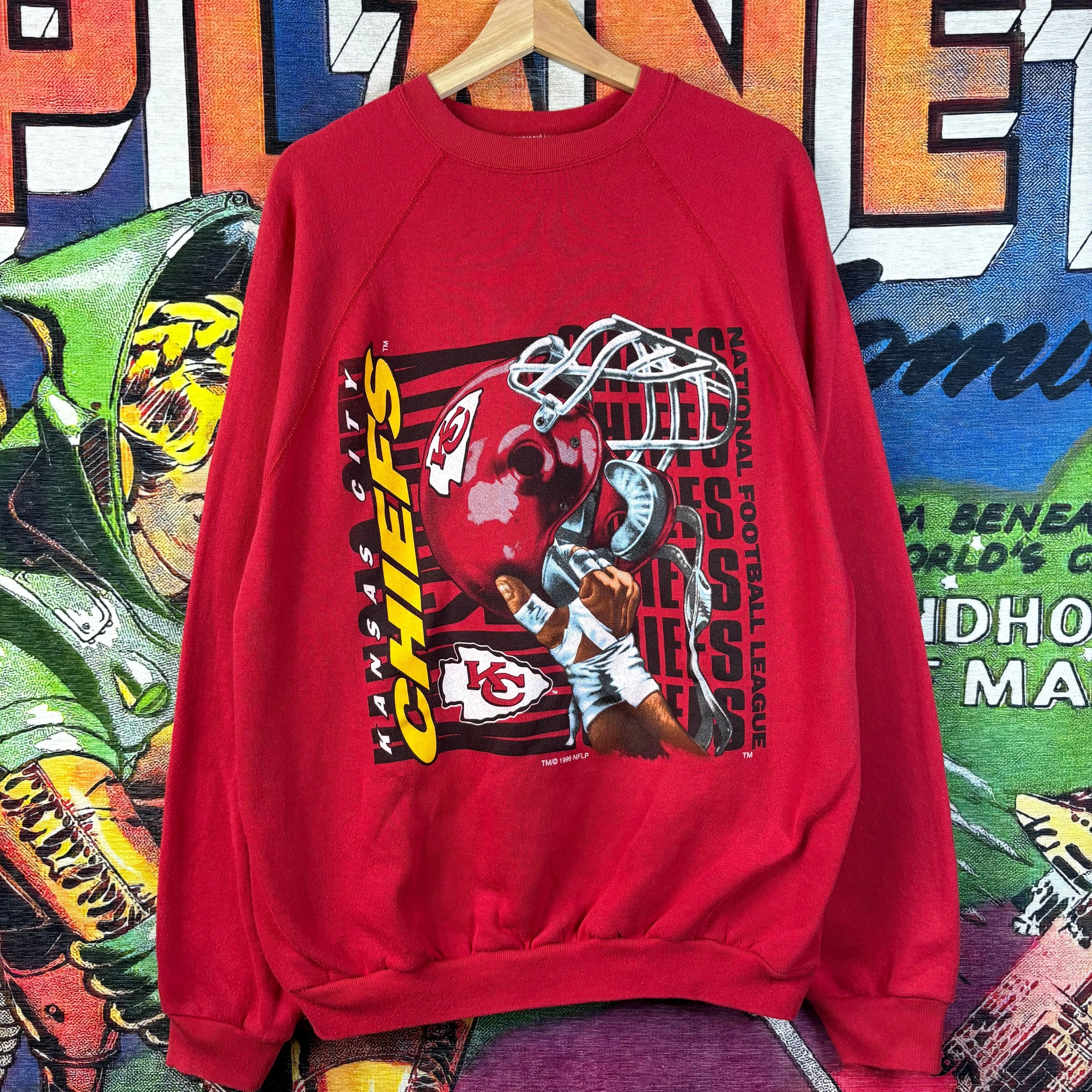 Vintage Vintage 1996 Kansas City Chiefs NFL Sweatshirt Size L Size US L / EU 52-54 / 3 - 1 Thumbnail