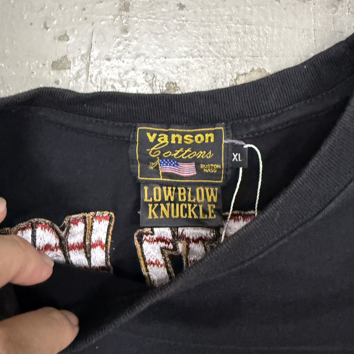 Vanson Leathers Vanson Leathers Low Blow Knuckle ACDC Ripoff Patch Tee Size US XL / EU 56 / 4 - 4 Thumbnail