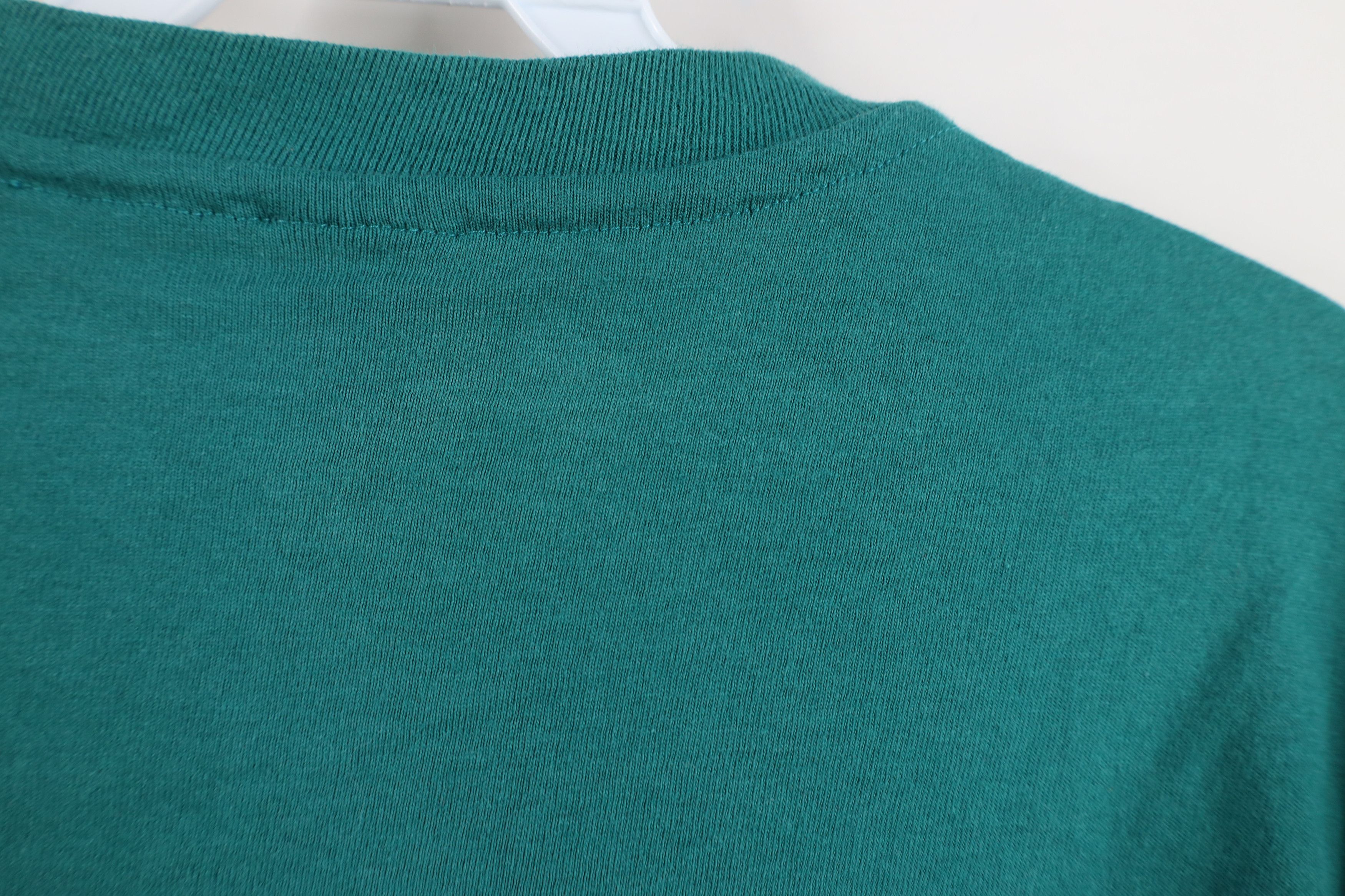 Hanes Vintage 90s Hanes Short Sleeve V-Neck T-Shirt Green Cotton Size US M / EU 48-50 / 2 - 8 Thumbnail