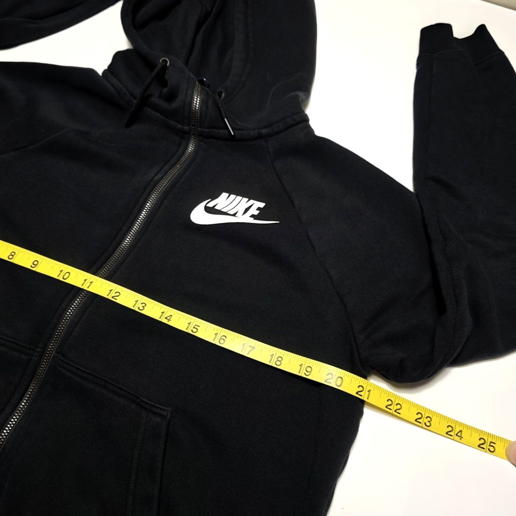 Nike Nike Hoodie Womens Small Sportswear Rally Fitness Training AJ7361-010 Black Size S / US 4 / IT 40 - 4 Thumbnail