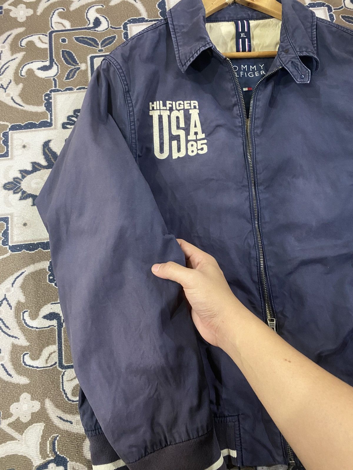 Tommy Hilfiger VINTAGE TOMMY HILFIGER BIG SPELLOUT VARSITY Size US XL / EU 56 / 4 - 8 Thumbnail