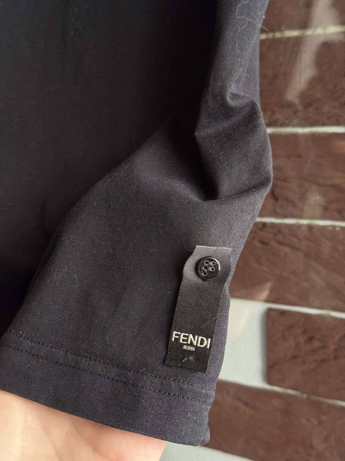 Fendi Fendi demon eye logo tshirt Size US L / EU 52-54 / 3 - 5 Thumbnail