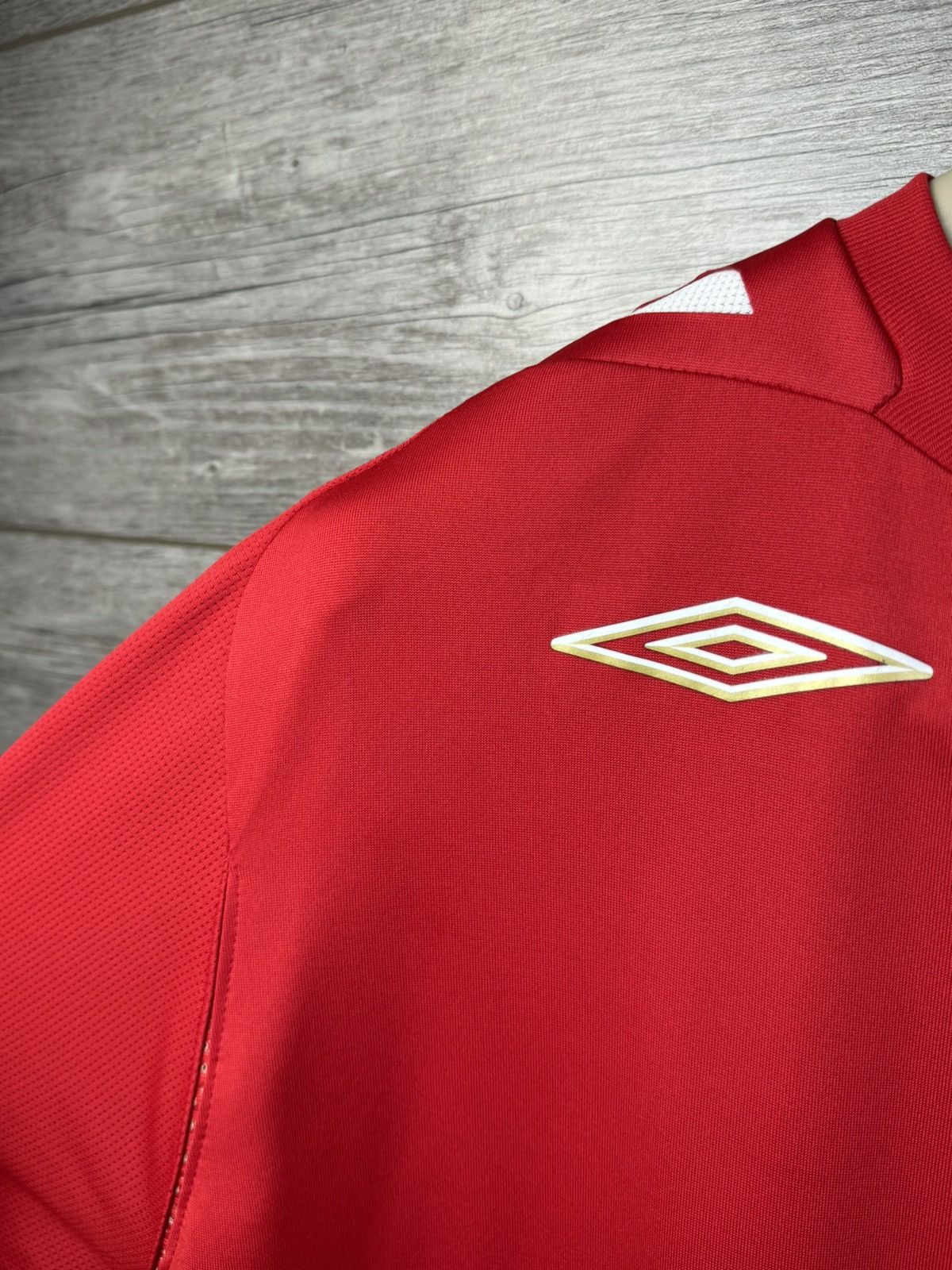 Umbro England 2006 2008 Umbro Football Shirt Size XL Jersey Size US XL / EU 56 / 4 - 9 Thumbnail