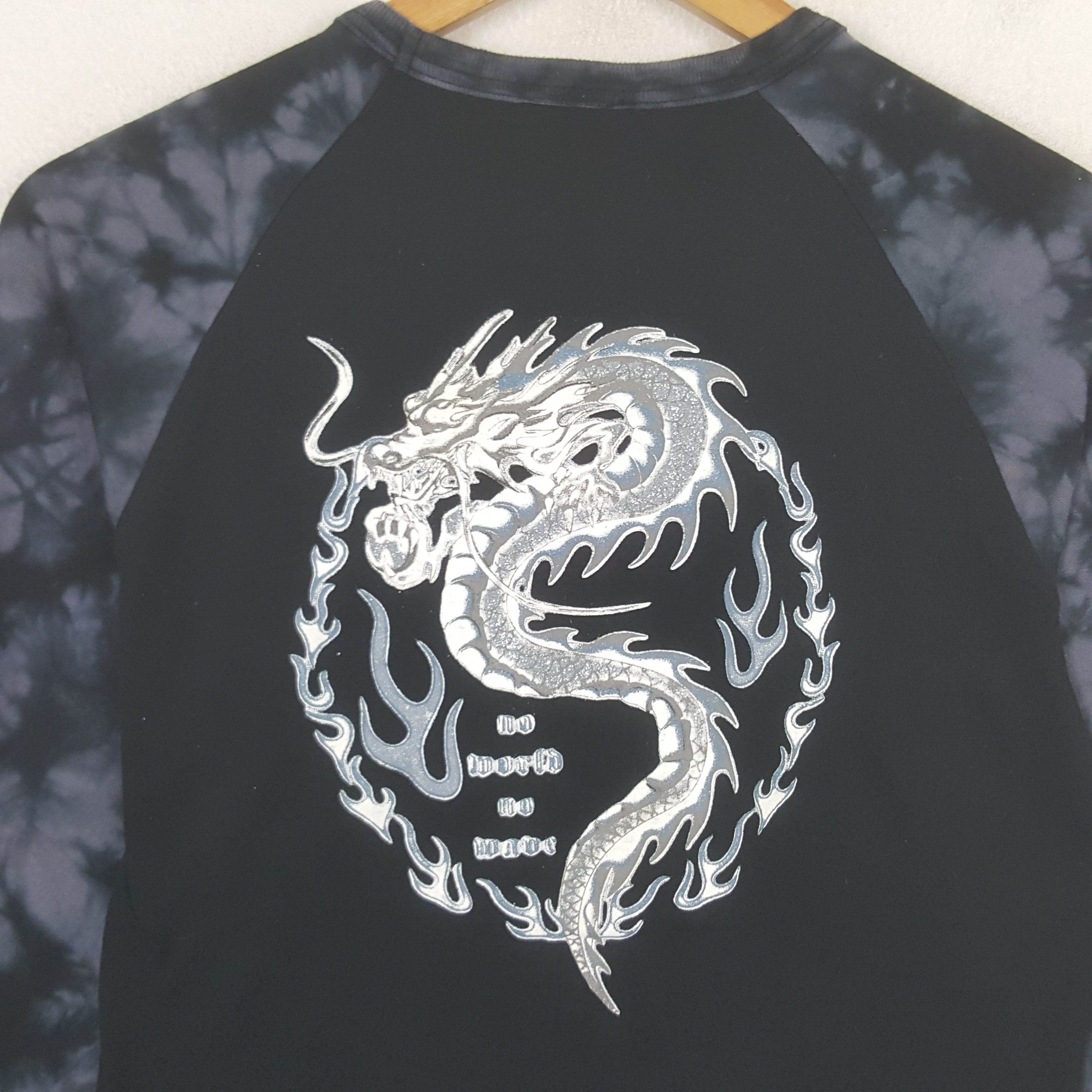 Japanese Brand Vintage Grass Hither Dragon Sukajan Long Sleeve T-shirt RR19 Size US S / EU 44-46 / 1 - 2 Thumbnail
