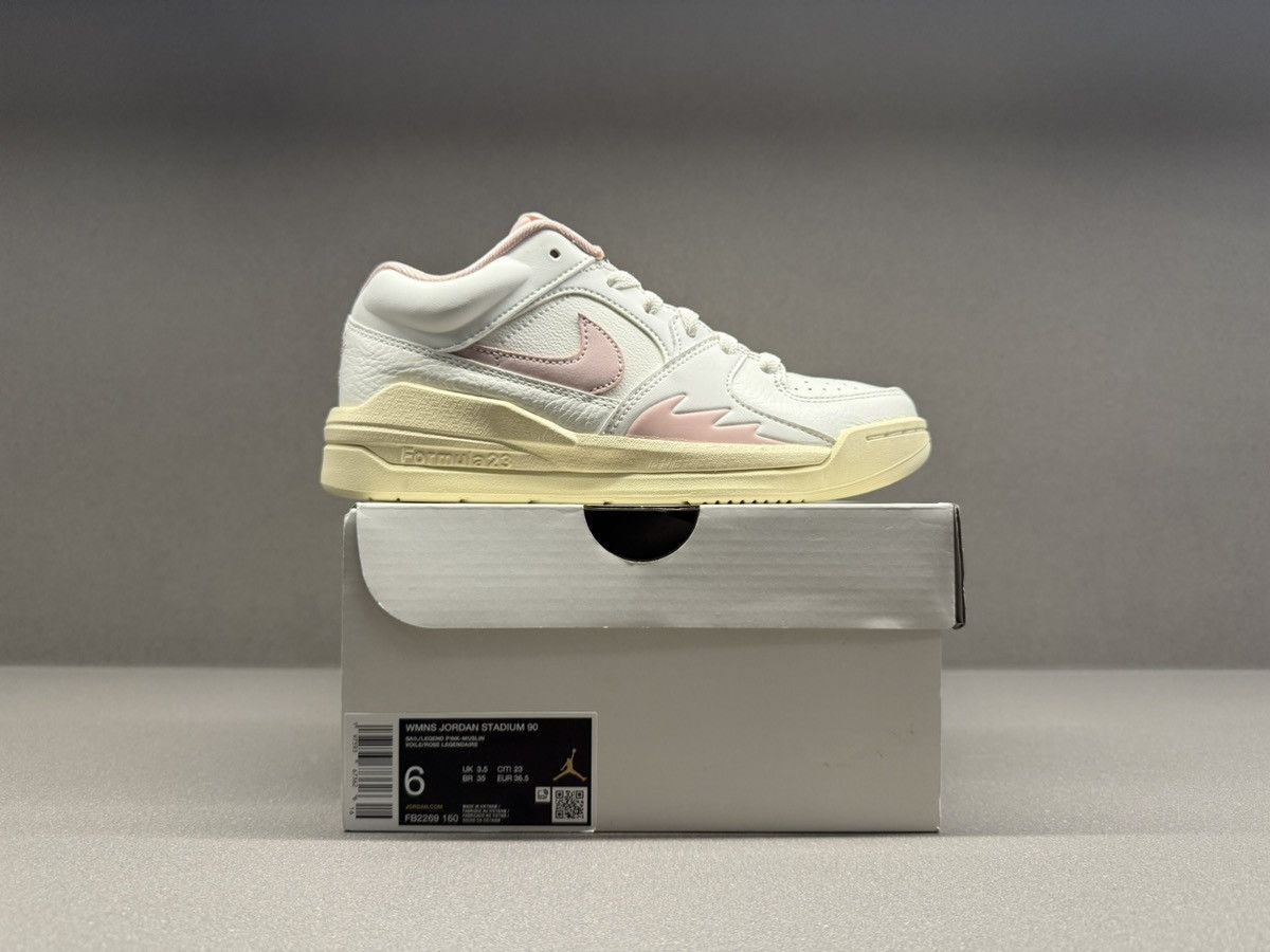 Jordan Brand Jordan Stadium 90 Legend Pink Women’s Size US 6 / IT 36 - 4 Thumbnail
