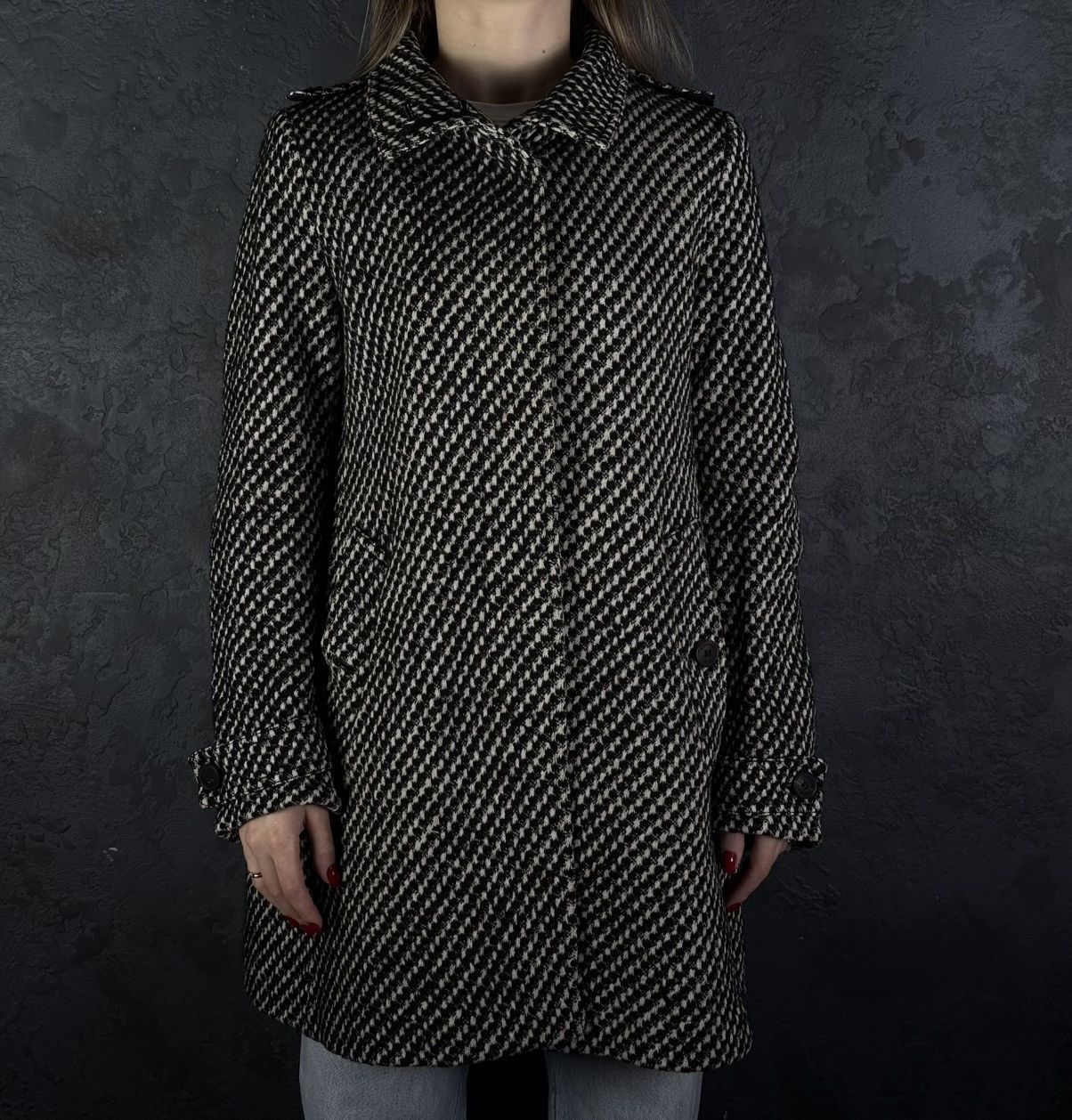 Burberry Prorsum Burberry Prorsum Women’s Wool Coat Houndstooth Size M / US 6-8 / IT 42-44 - 2 Thumbnail