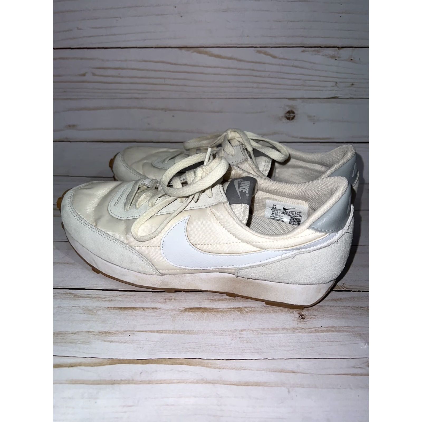 Nike Nike Dbreak DayBreak Women 8.5 Lifestyle CK2351-101 Casual Sneakers Womens Medium Brown 90s Style Size ONE SIZE - 2 Thumbnail
