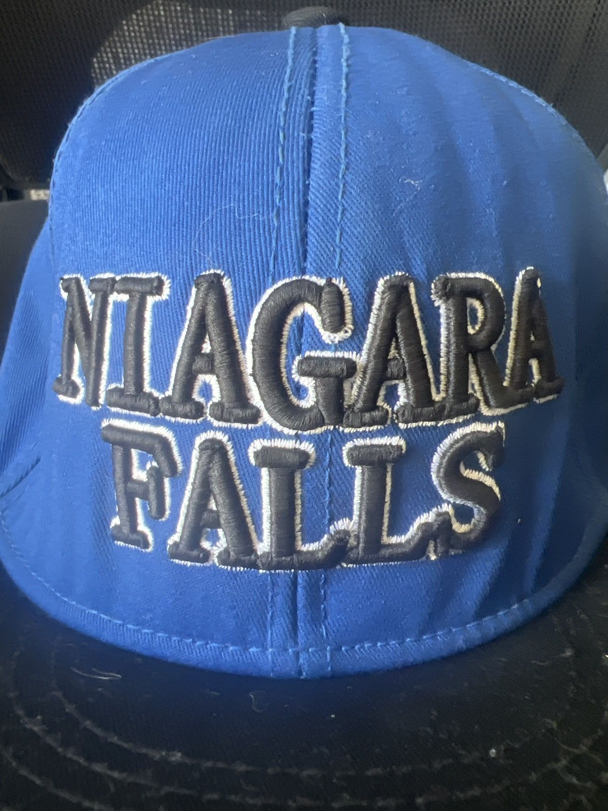 Hypebeast Delaware North Companies Niagara Falls Snapback Size ONE SIZE - 2 Thumbnail