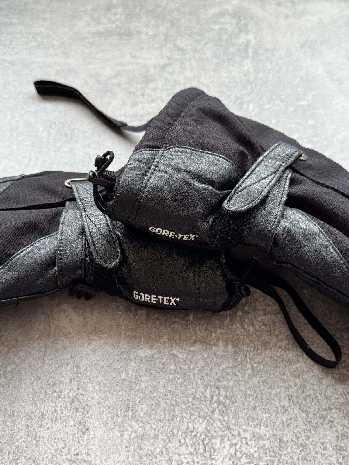 Salomon Salomon Trigger Mittens Leather Gore-Tex Lobster Gloves Size ONE SIZE - 6 Thumbnail