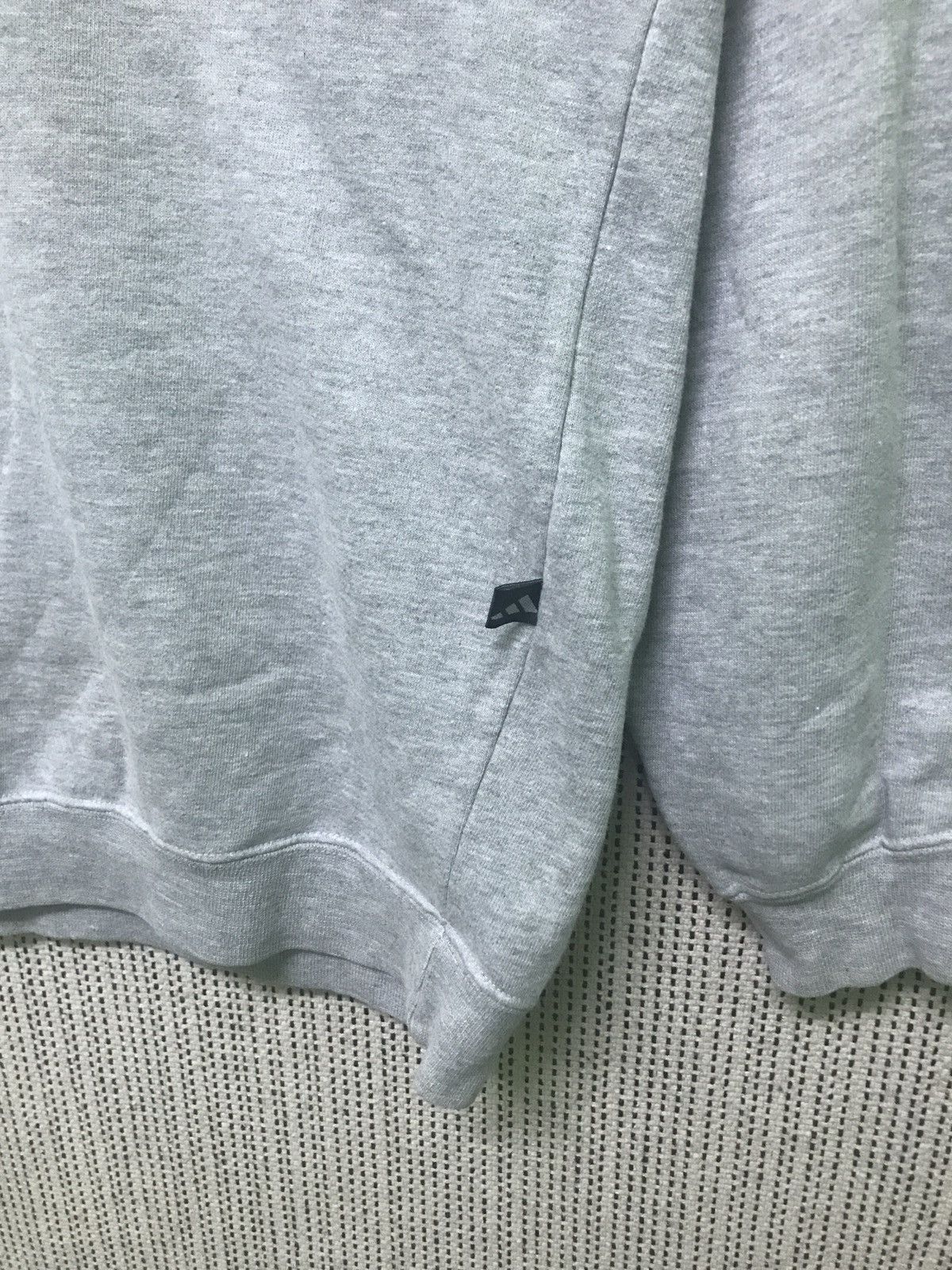 Adidas ‼️‼️ adidas big logo sweatshirt japanese Size US L / EU 52-54 / 3 - 3 Thumbnail