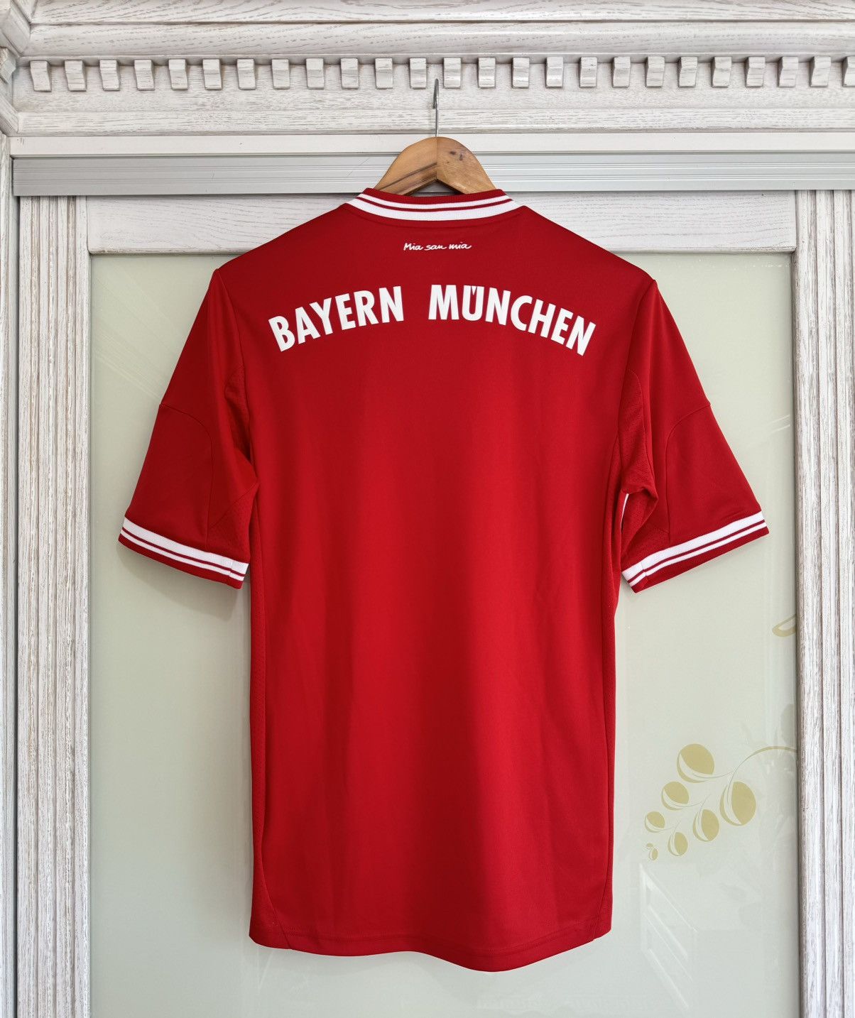 Adidas Bayern Munich 2013-2014 Home Soccer Jersey Football Kit Size US S / EU 44-46 / 1 - 2 Thumbnail