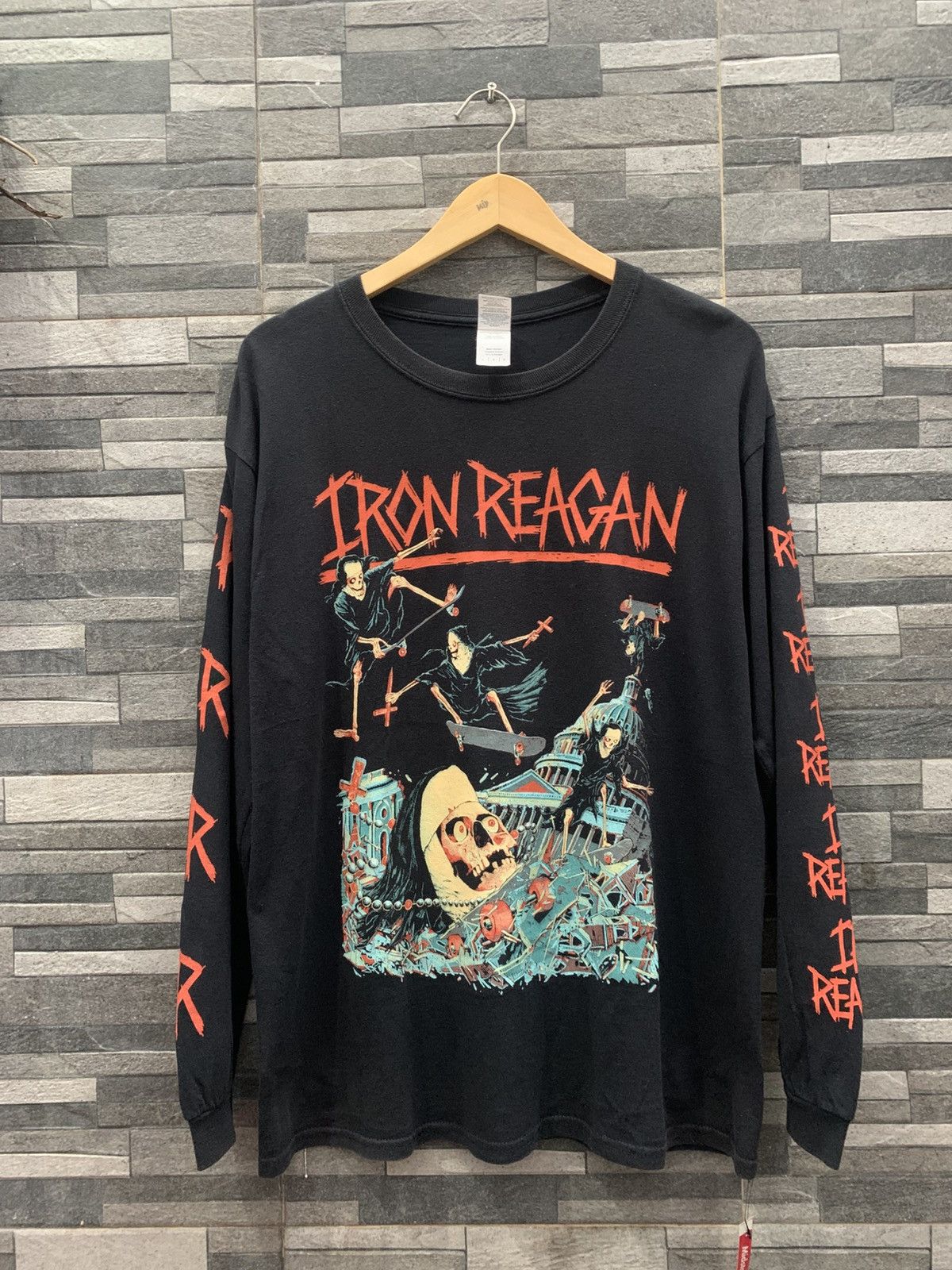 Band Tees IRON REAGAN Longsleeve Size US L / EU 52-54 / 3 - 1 Thumbnail