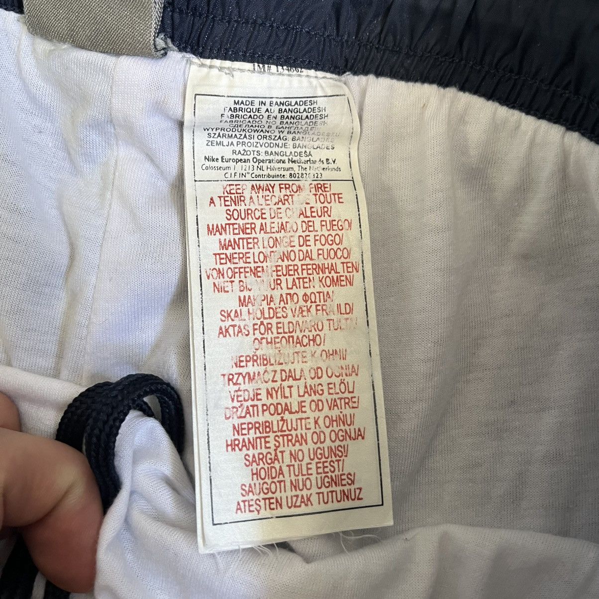 Nike Vintage Y2K Nike Track Pants Baggy Nylon Size US 36 / EU 52 - 5 Thumbnail